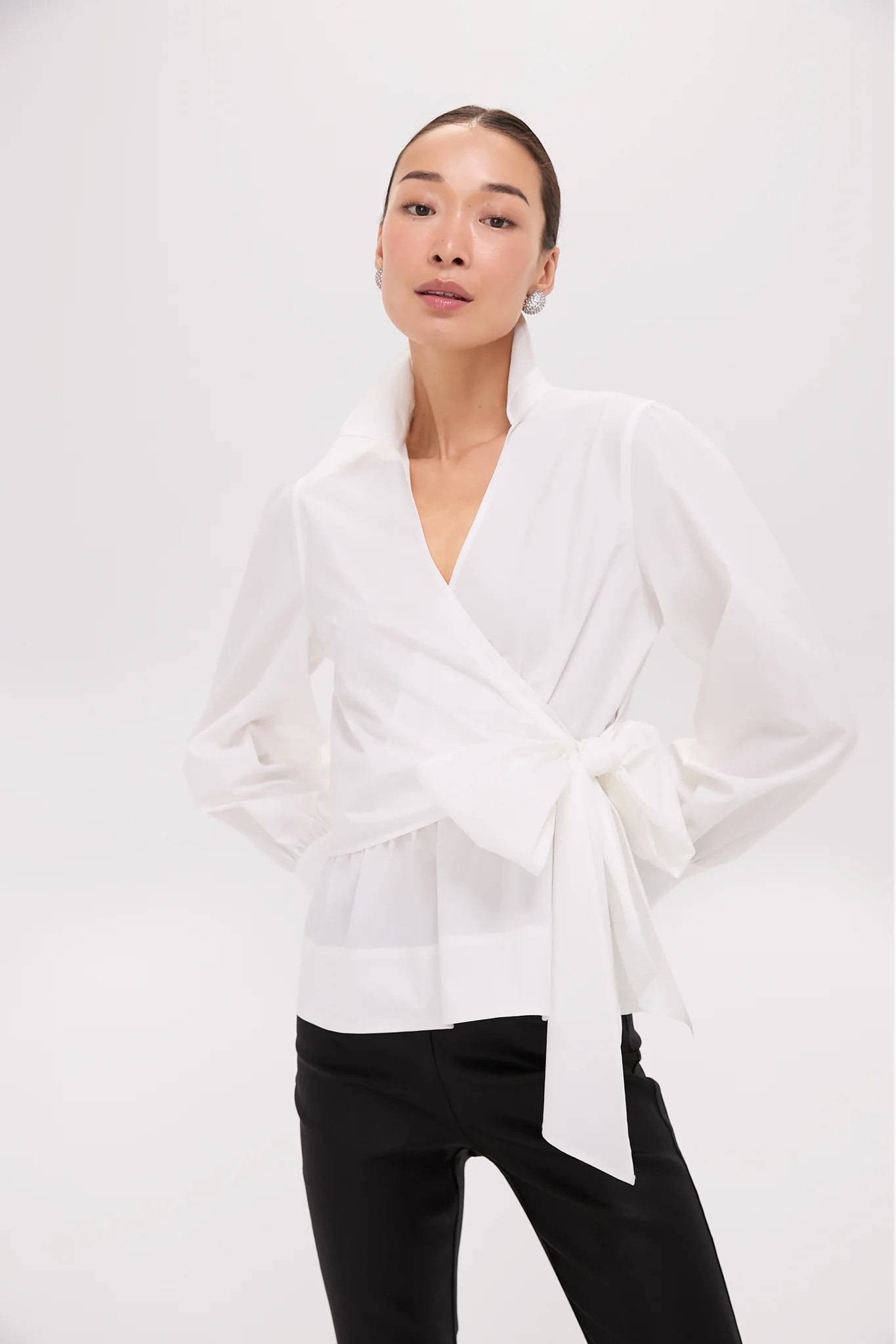 White Tie Front Bow Bea Blouse | Tuckernuck (US)
