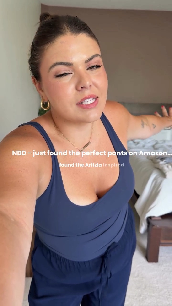 Your new fav pants 👀 

Say need or ootd for 🔗 The way you can get 3 of these for the price of one! 🤩 

#amazonfinds #amazonfashion #fall 
Midsize, size 12, size 14, mom style, curvy outfit, thick tummy approved