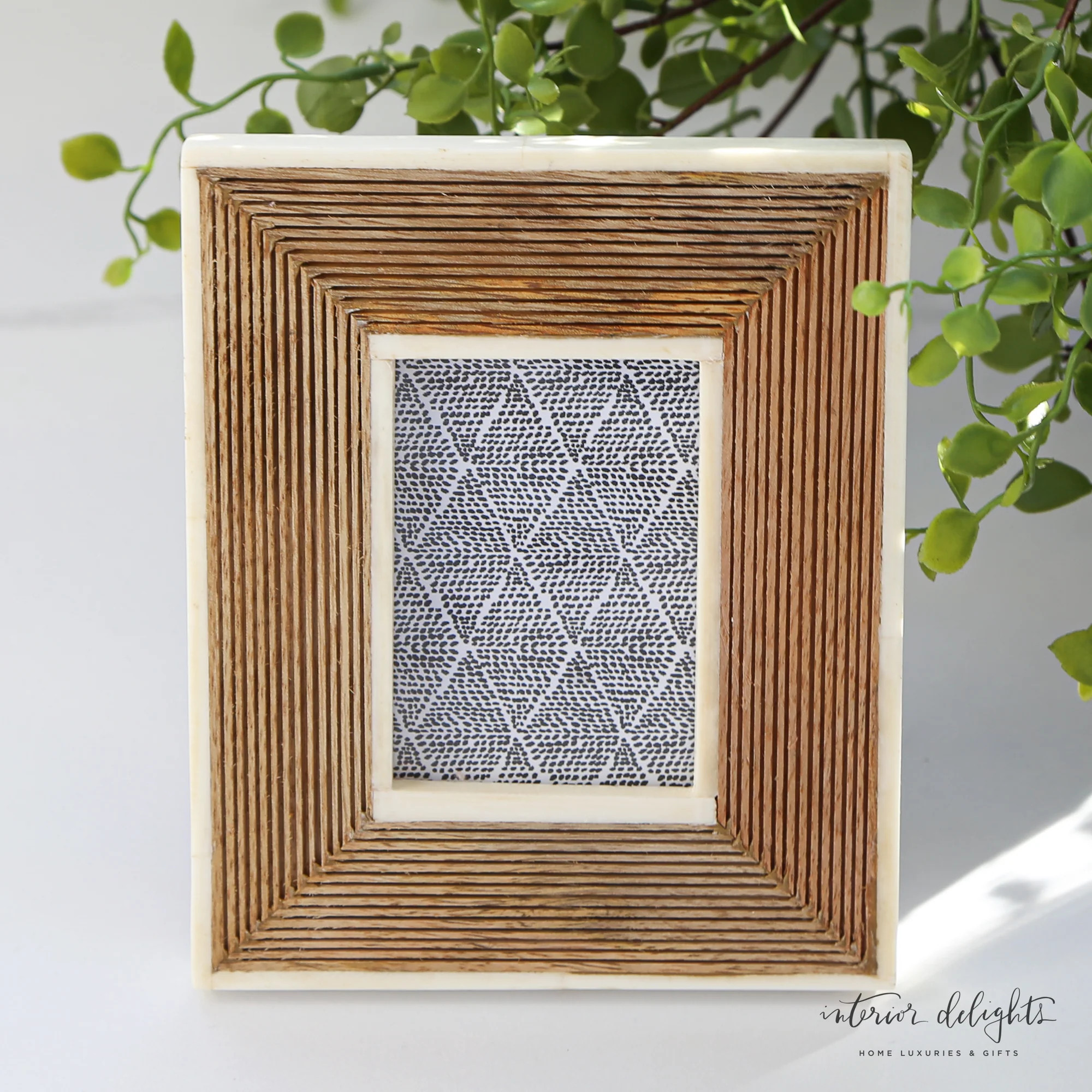 Hand-Carved Mini Photo Frame with Bone Border | Interior Delights
