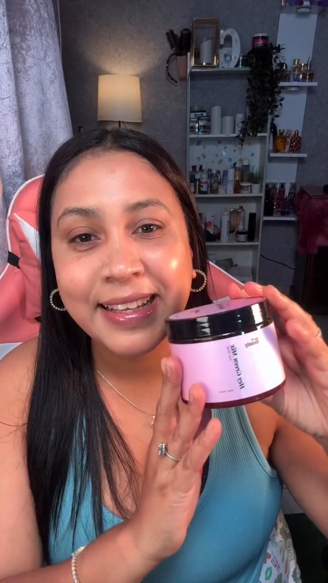 ✨ HEY GREEN MIX MASK ✨
Esta mascarilla es nutrición pura para el cabello 😍🌿
Deja la melena suave, brillante y súper revitalizada desde la primera aplicación.
Ideal para darle vida al pelo maltratado, seco o sin brillo 💆‍♀️💚

 #SayHiBeauty #HeyGreenMask #fyp @sayhibeautyrd