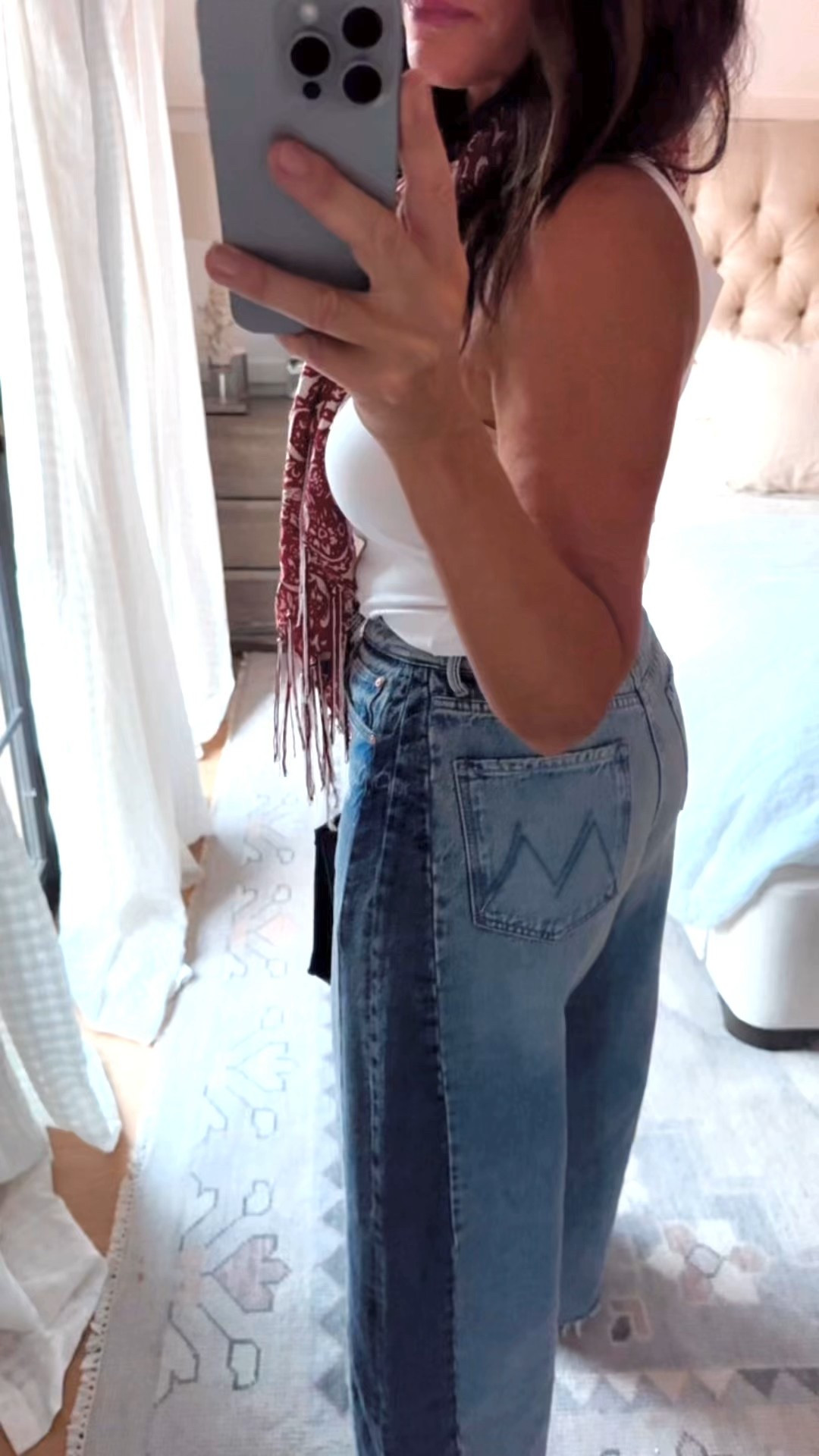 These jeans ❤️


#LTKShoeCrush #LTKFindsUnder50 #LTKParties