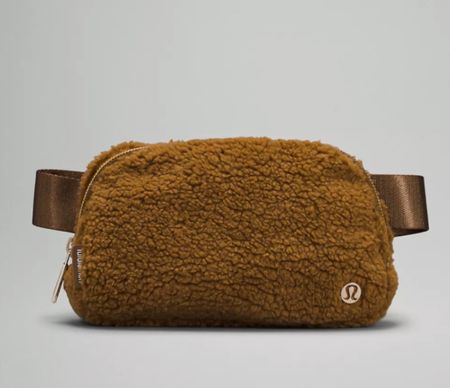 In stock Lululemon caramel Sherpa crossbody belt bag! So practical and cute! 

#LTKSeasonal #LTKitbag #LTKstyletip