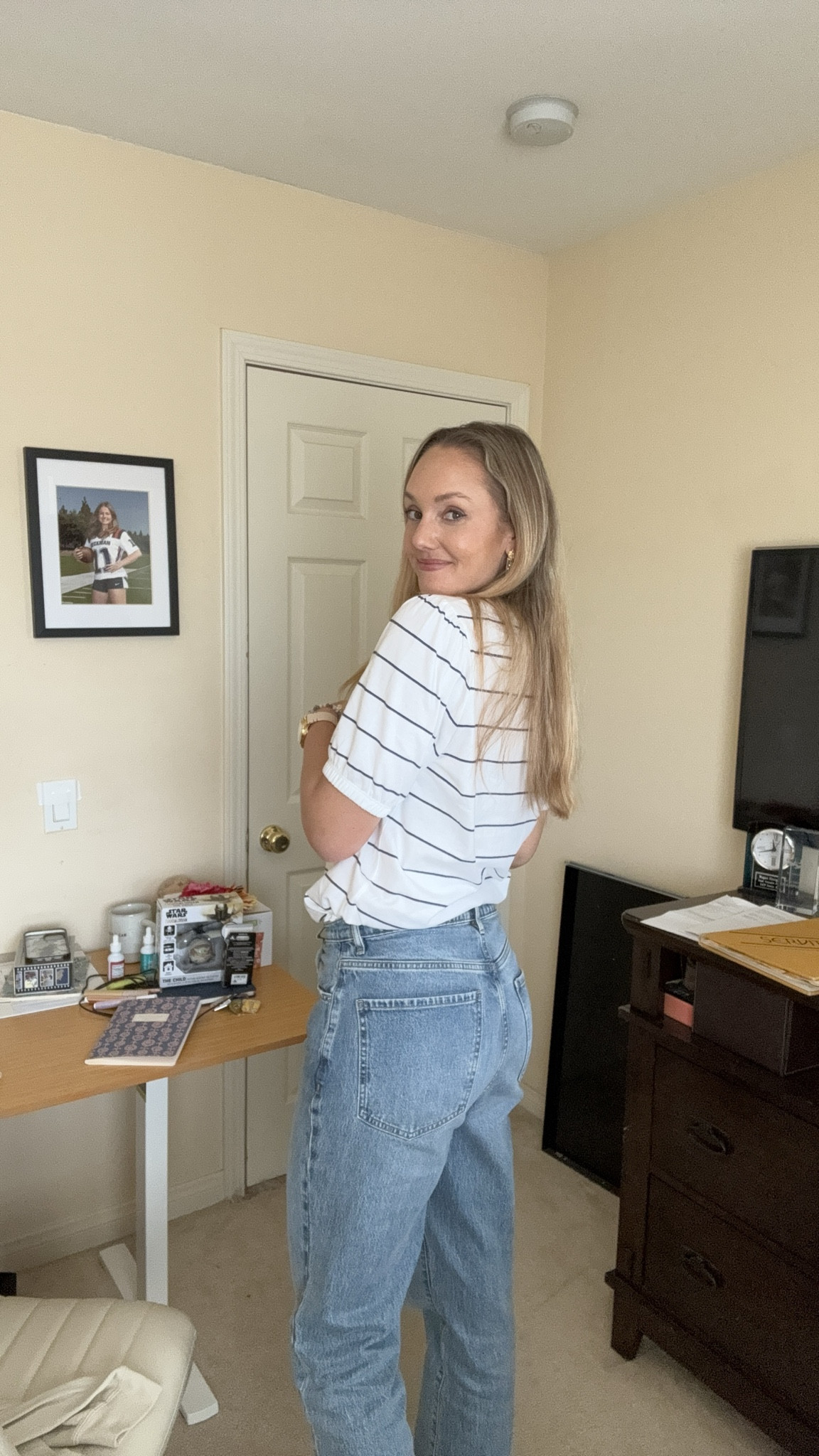 Okay so maybe the low rise trend coming back is a bit too jarring for me…but these dad jeans from Pacsun are helping ease the transition. So insanely comfy and flattering…look at that booty I mean cmon 😅 and yes, I will be pairing them with the Minnie tennis shirt someone just brought to my attention 😁 the jeans are on sale too!!

#LTKsalealert #LTKfindsunder50 #LTKstyletip