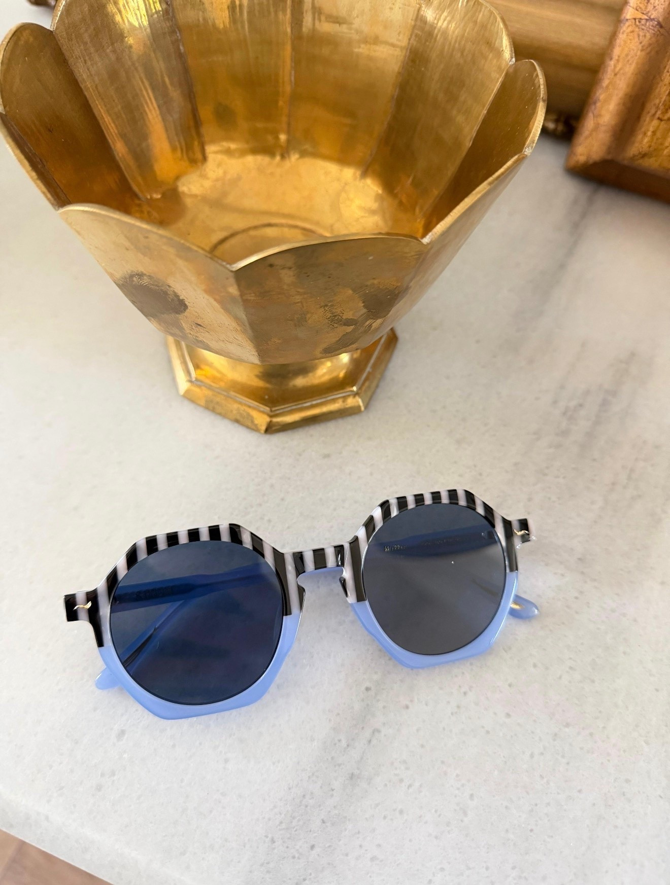 Sardine Georgie Pool Boy Blues

Follow me @miriamobrien on IG and TikTok 

#sardine #sunglasses#summer

#LTKSeasonal #LTKOver40 #LTKootd