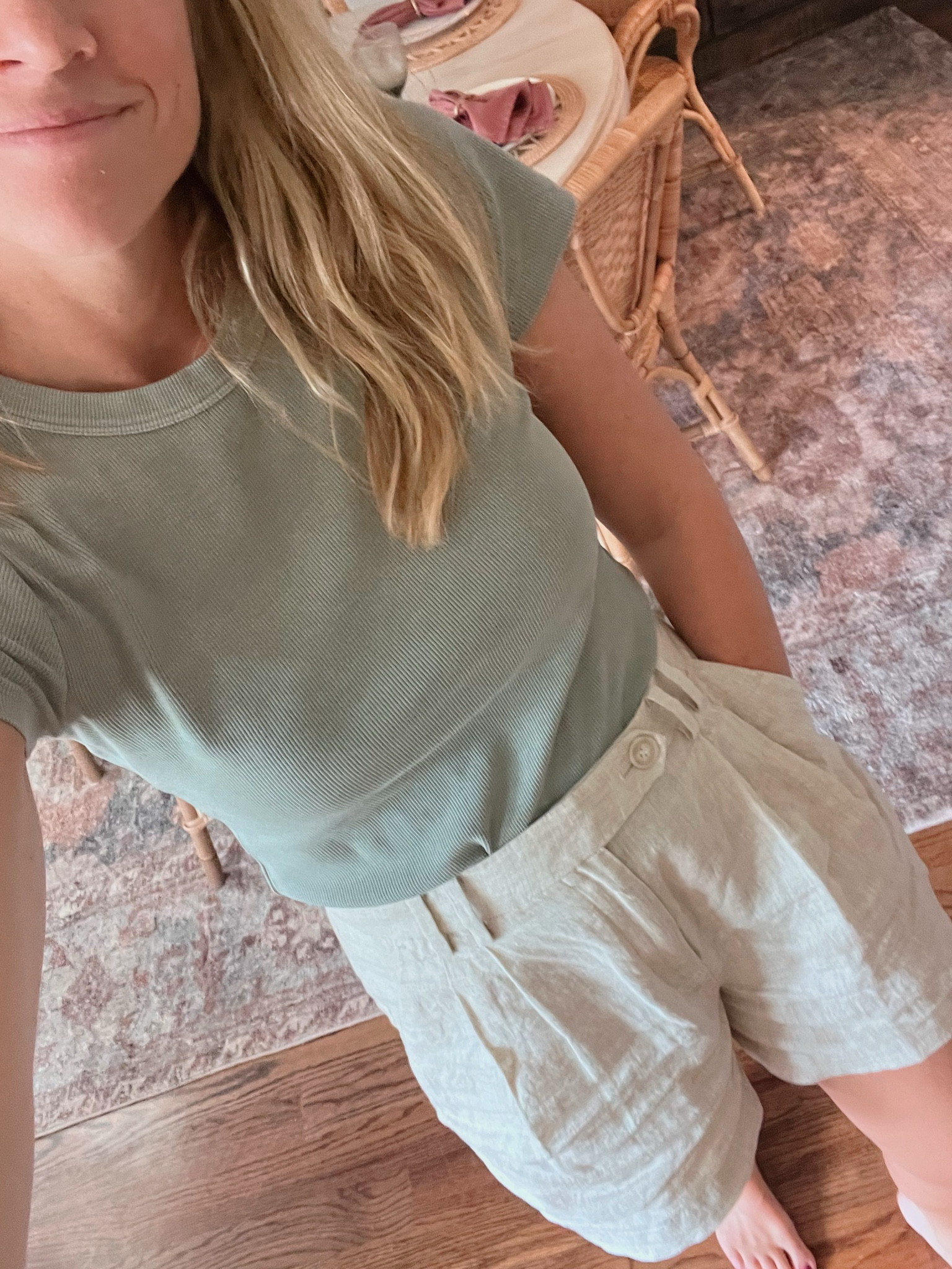 end of summer outfit - beige linen shorts - green short sleeve tee - ribbed tee - baby tee - mom outfit - pleated linen shorts

wearing a S in my shirt and 6 in shorts (size up)

#LTKFindsUnder50 #LTKSeasonal