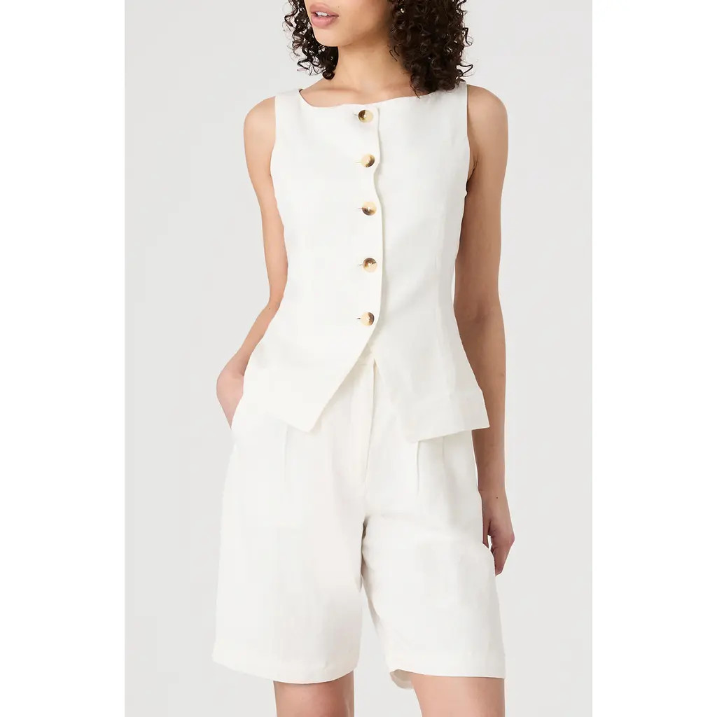 French Connection Cutaway Vest in Summer White at Nordstrom Rack, Size 6 | Nordstrom Rack