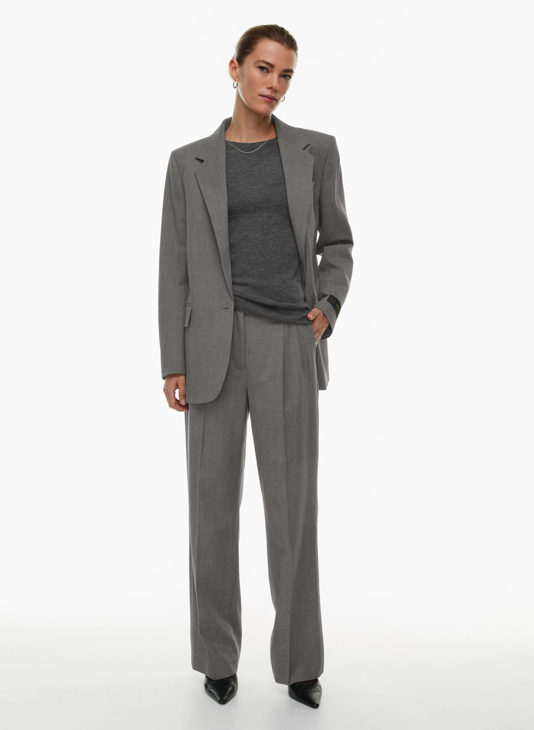 THE EFFORTLESS PANT™ | Aritzia