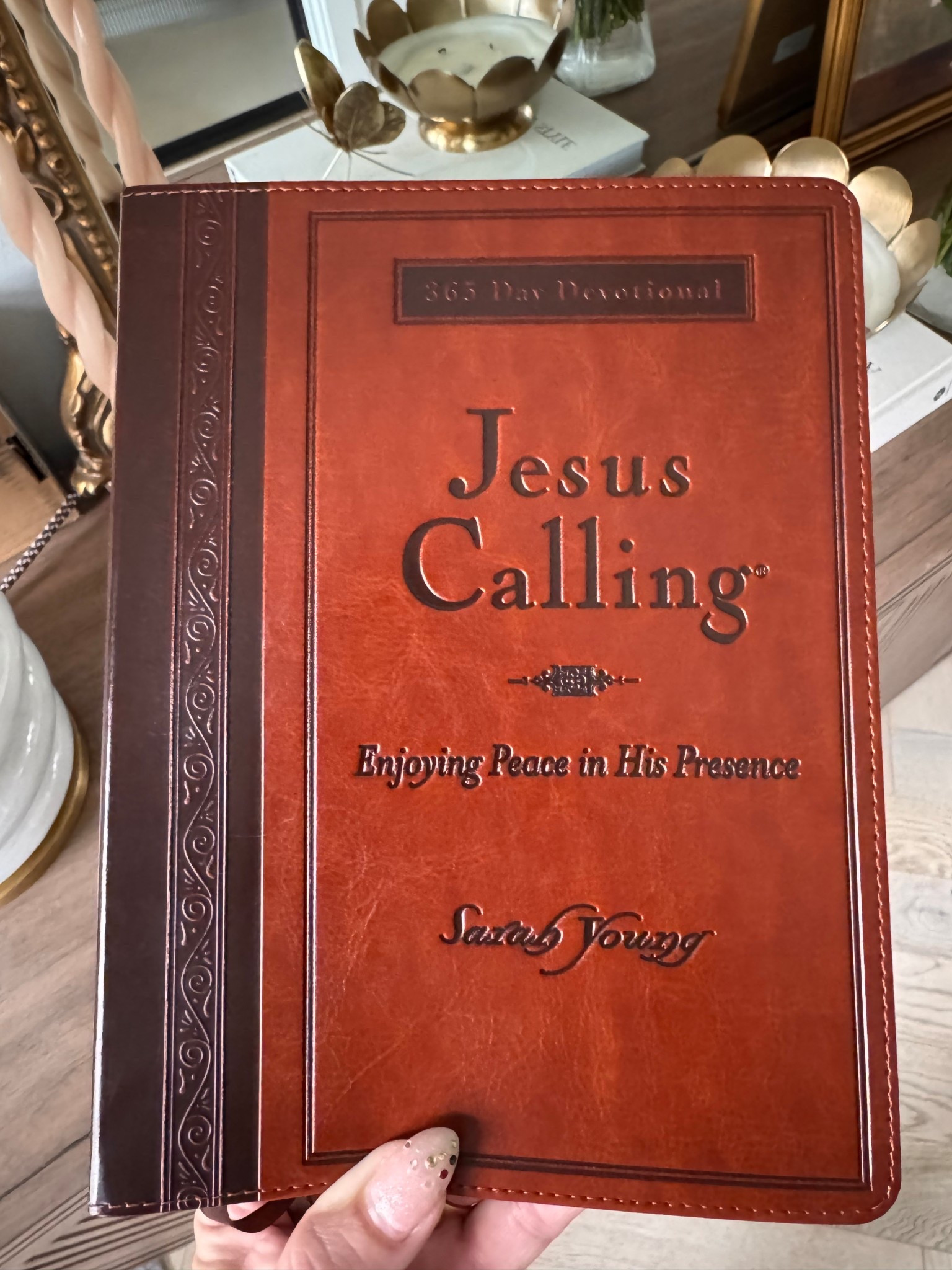 Daily devotional 

#LTKselfcare