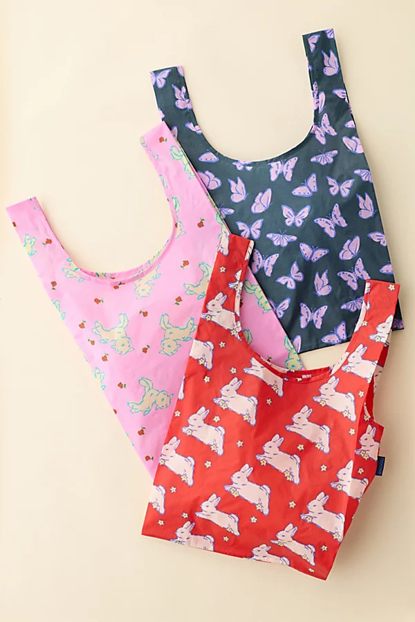 BAGGU Patterned Standard Reusable Tote Bag - Set Of 3 in Spring Animals at Urban Outfitters | Urban Outfitters (US and RoW)