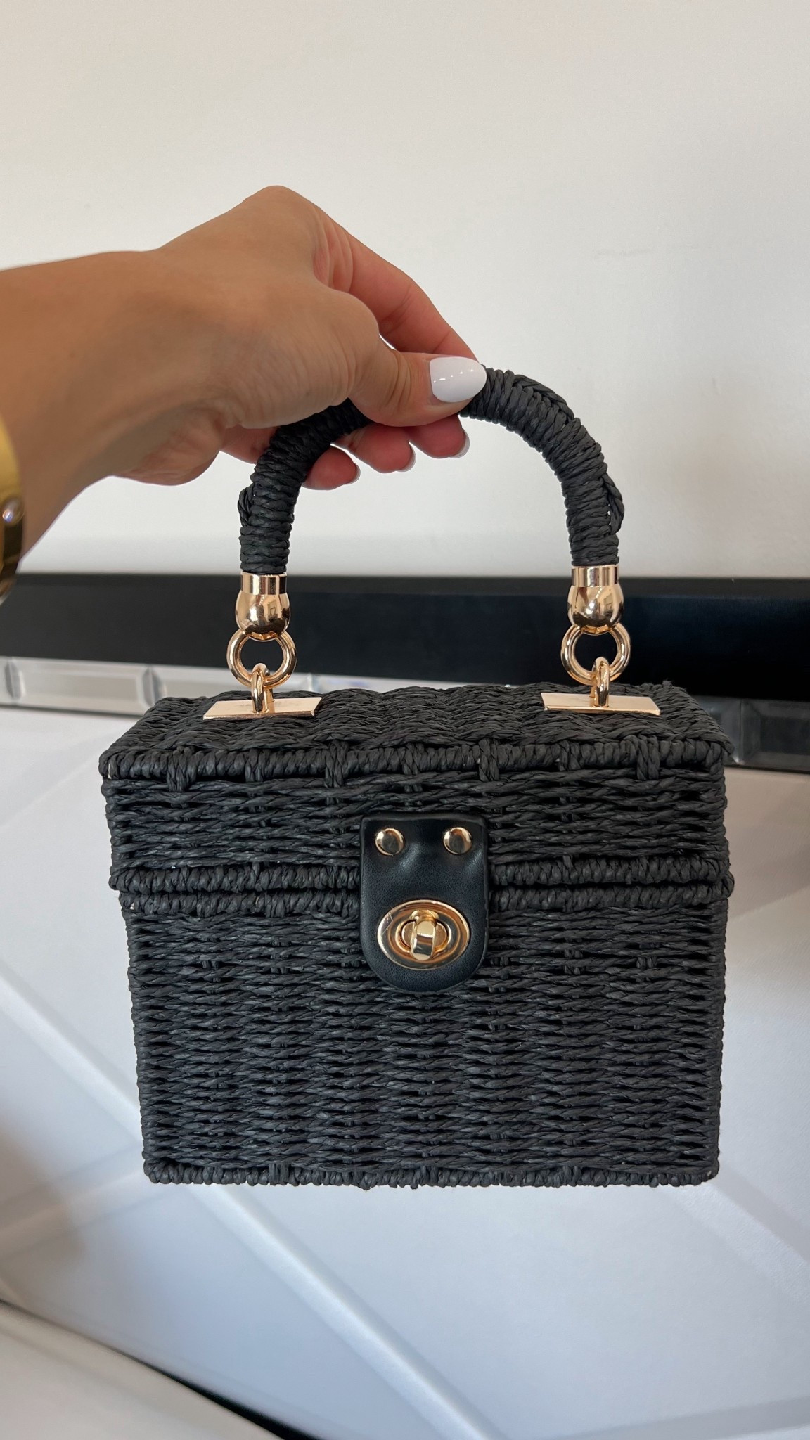 New cutie summer straw bag from Amazon 

#LTKSummerEdit #LTKStyleTip #LTKFindsUnder50