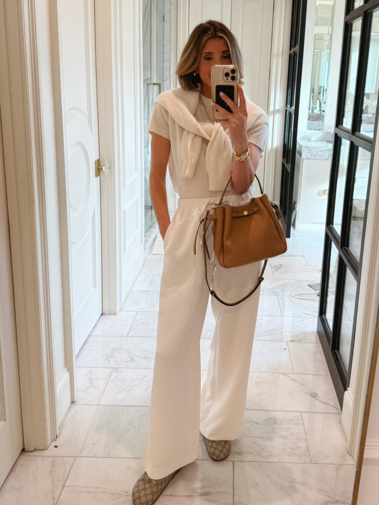 BEST SELLER of the week — the Lodge Pant from @Aritzia 

#LTKootd