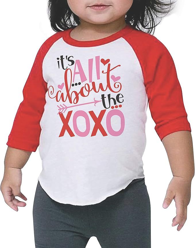 Bump and Beyond Designs Toddler Kids It's All About The XOXO Valentine's Day 3/4 Shirt | Amazon (US)