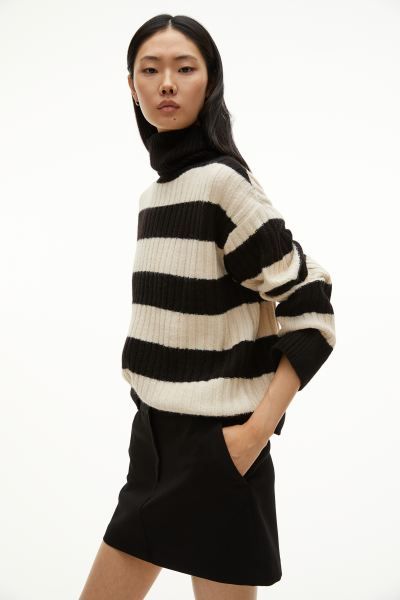 Rib-knit Turtleneck Sweater - Light beige - Ladies | H&M US | H&M (US + CA)