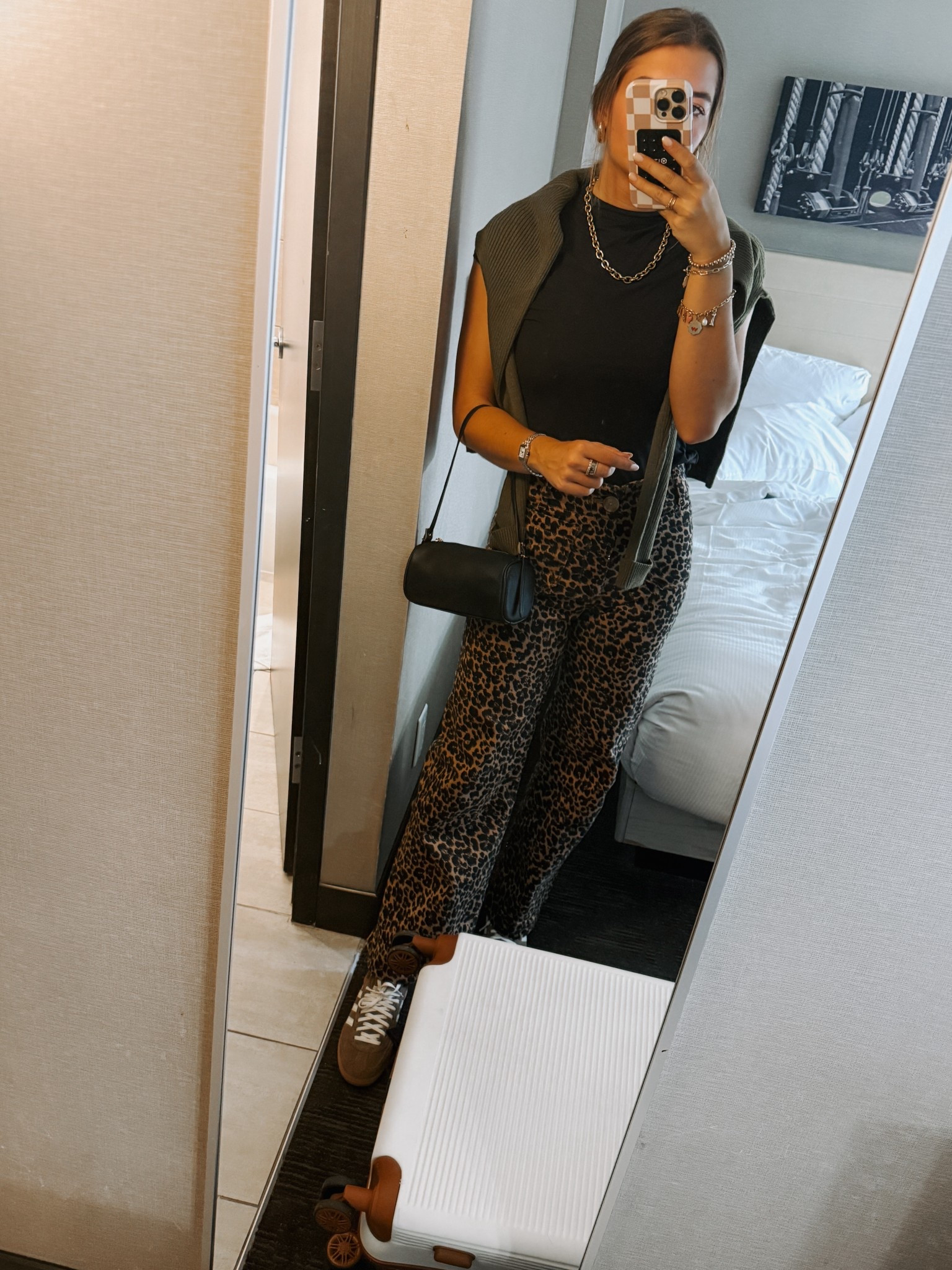 Full day 1 outfit ! 🐆 

#LTKStyleTip #LTKFindsUnder100 #LTKFallSale