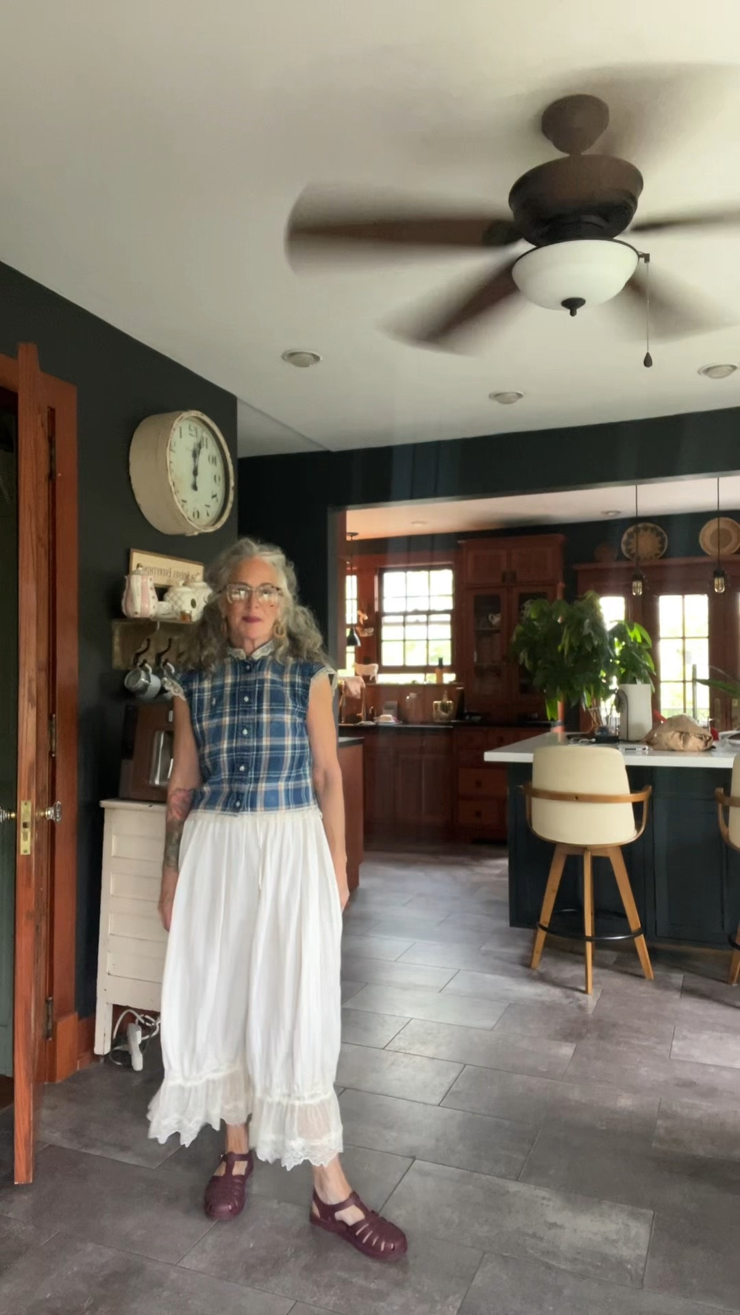 Wearing a shirt I up cycled a few weeks ago. I think I’ll wear it a lot this summer!  OOTD for me a 64 yr old mom of 4, Gigi to 6 beauties and p/t caregiver to my mom with dementia❤️ #ootd #freepeople #fashion

#LTKgrwm #LTKdayinmylife #LTKootd
