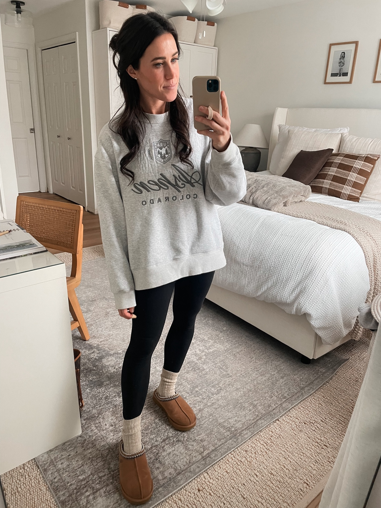 1.8.24
Abercrombie sweatshirt
Lululemon Leggings 4


#LTKstyletip #LTKfindsunder100 #LTKSeasonal