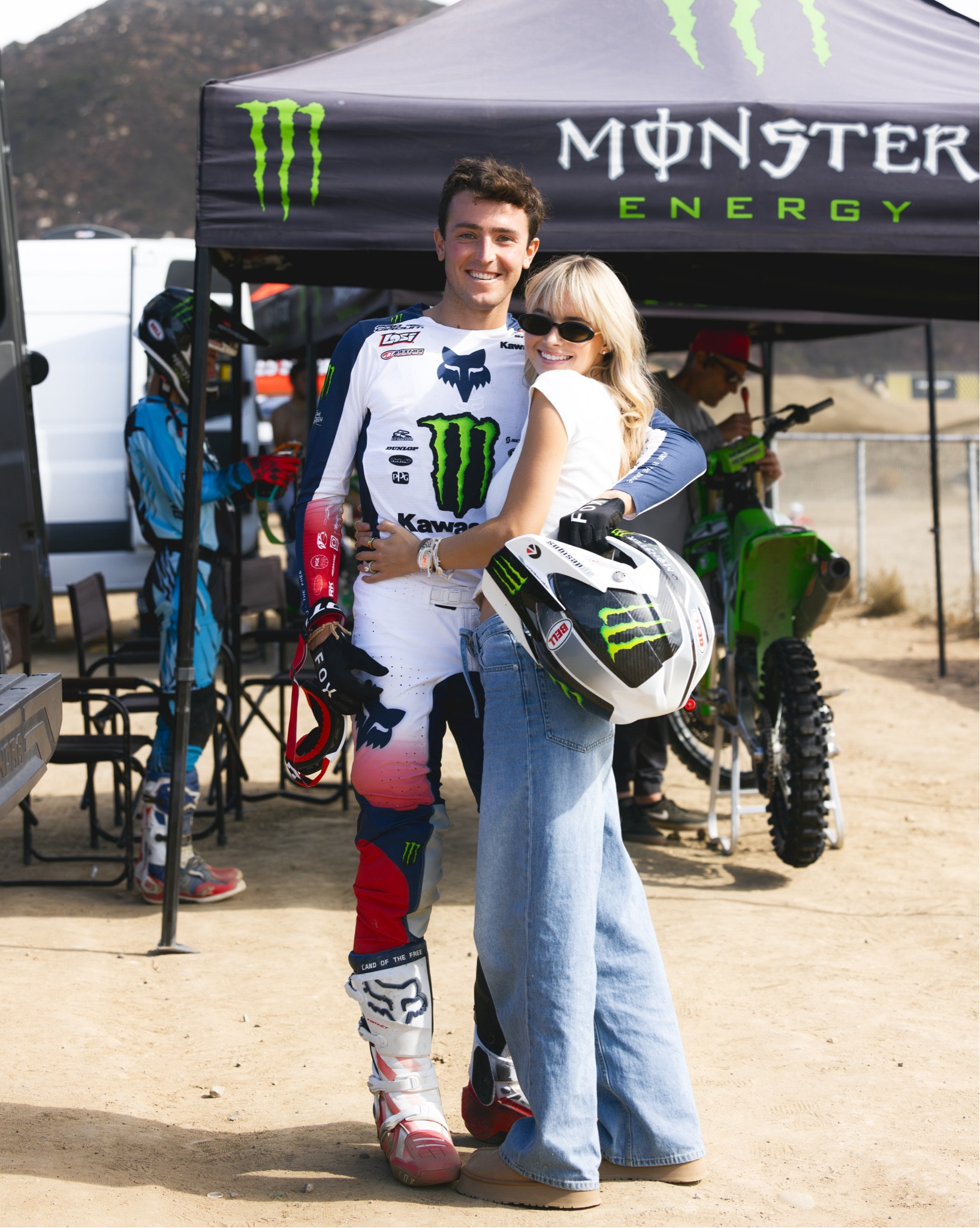 Track days💘 shirt is brandy Melville so I can’t link :(