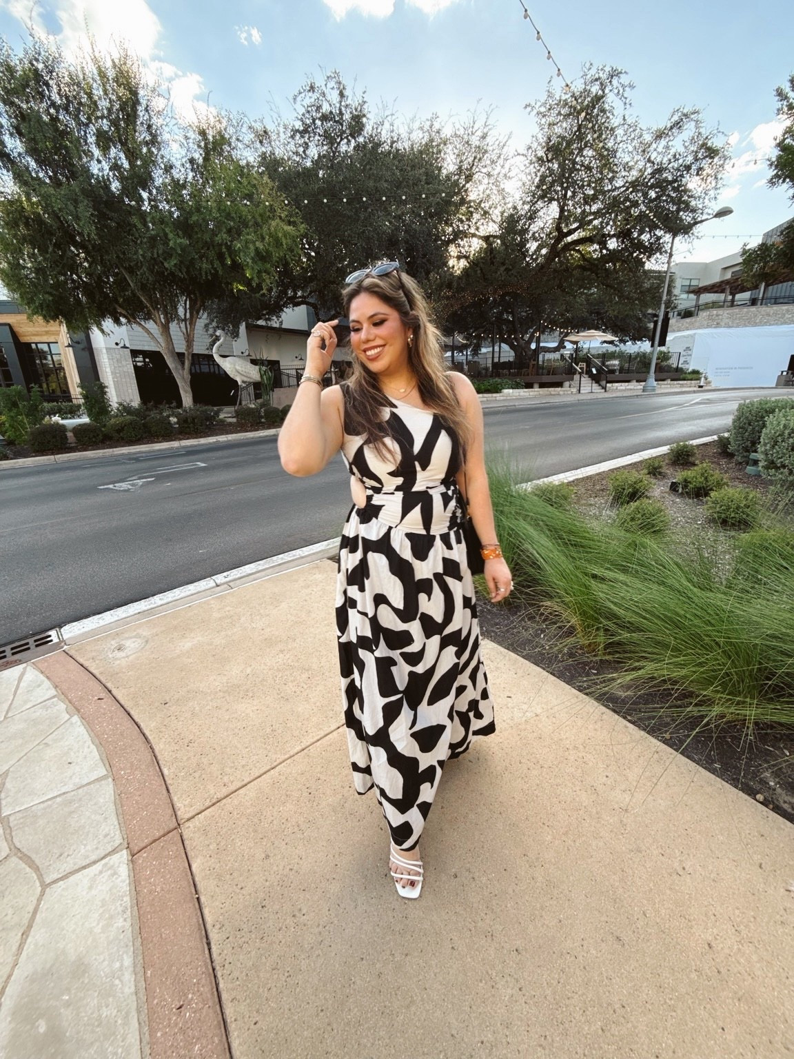 I definitely don’t look like this for my 6am flight 😴

#LTKSeasonal