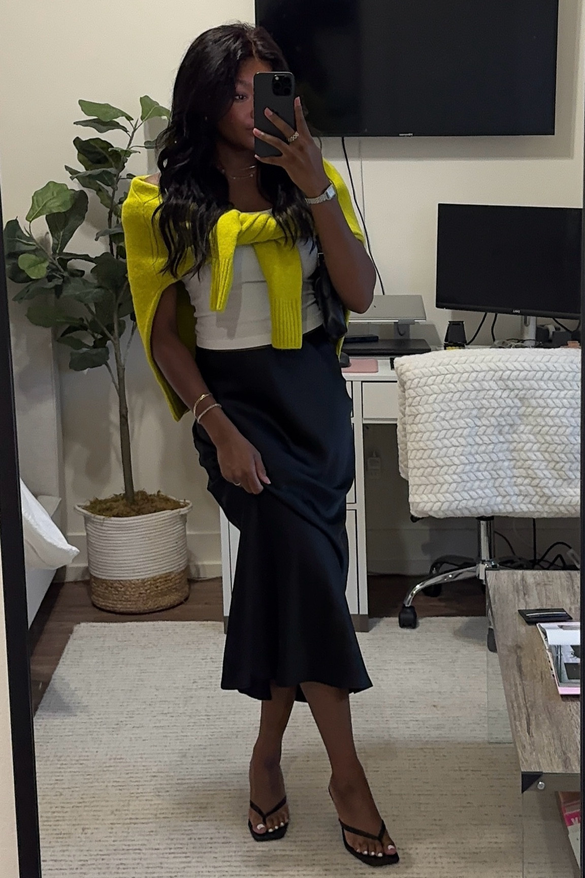 Love a good simple but fun outfit

#ootd #ootn #outfitinspiration


#LTKSeasonal #LTKStyleTip #LTKFallSale