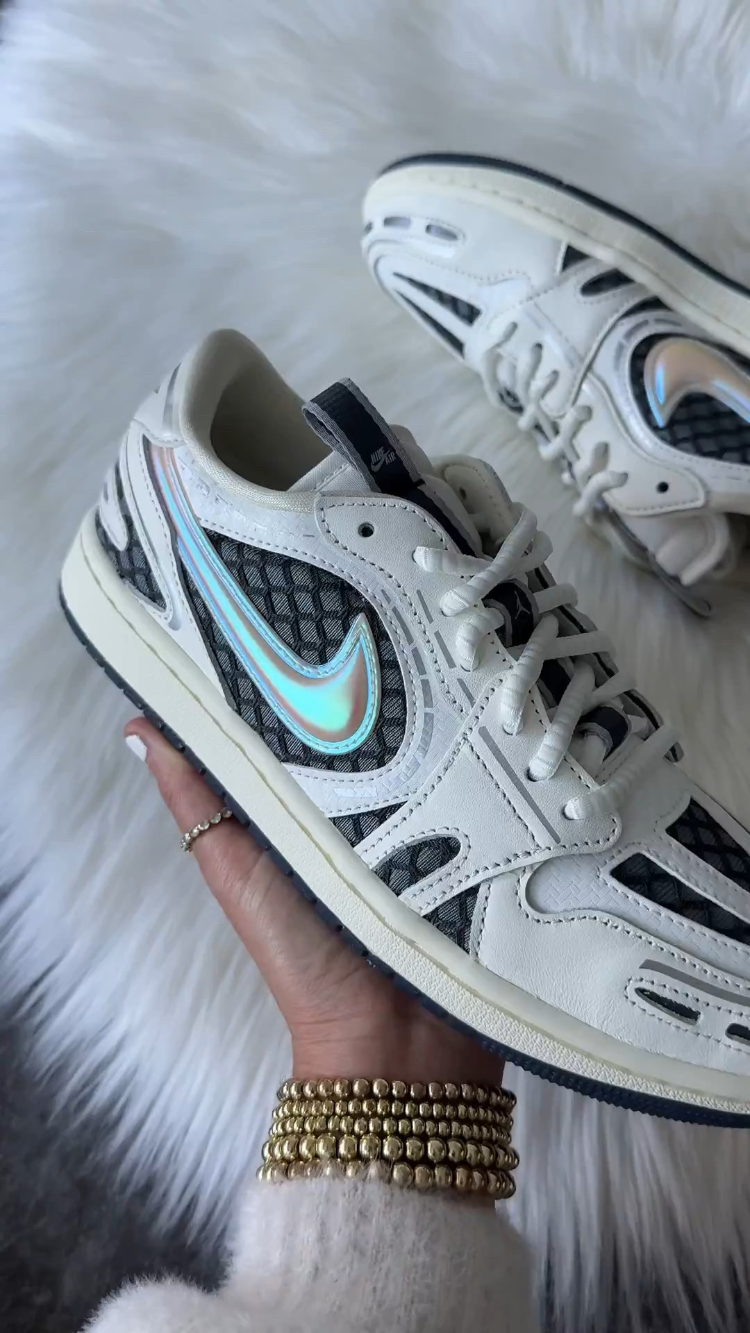 Nike air Jordan 1 low method of make now 30% off 

