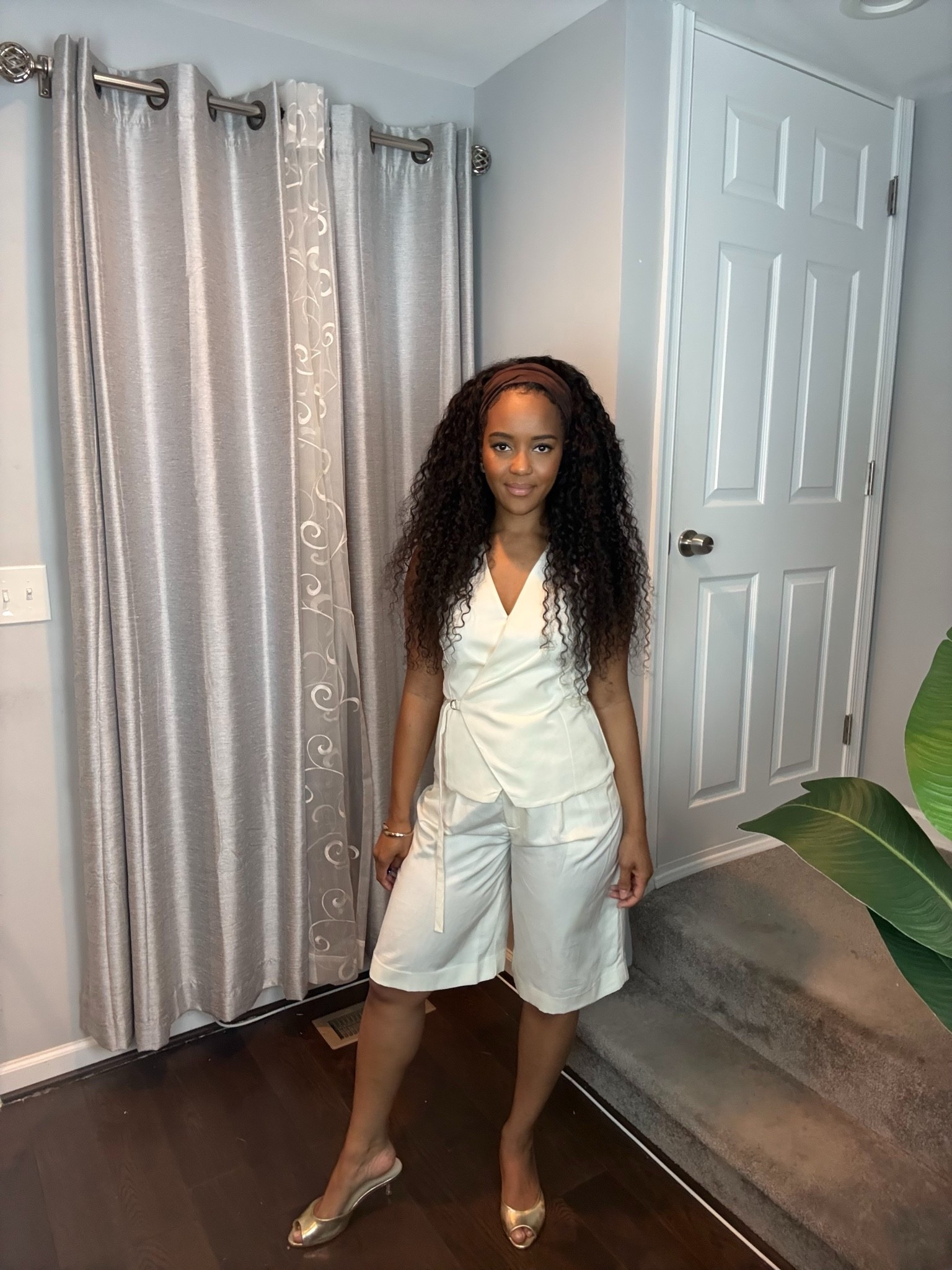 Casual Friday outfot idea as I soak up the last weeks of summer. Perfect to wear with a cardigan slingback from the office. After 5pm,  take of  the sweater layer and  swap out the flats for mules.

#LTKWorkwear
