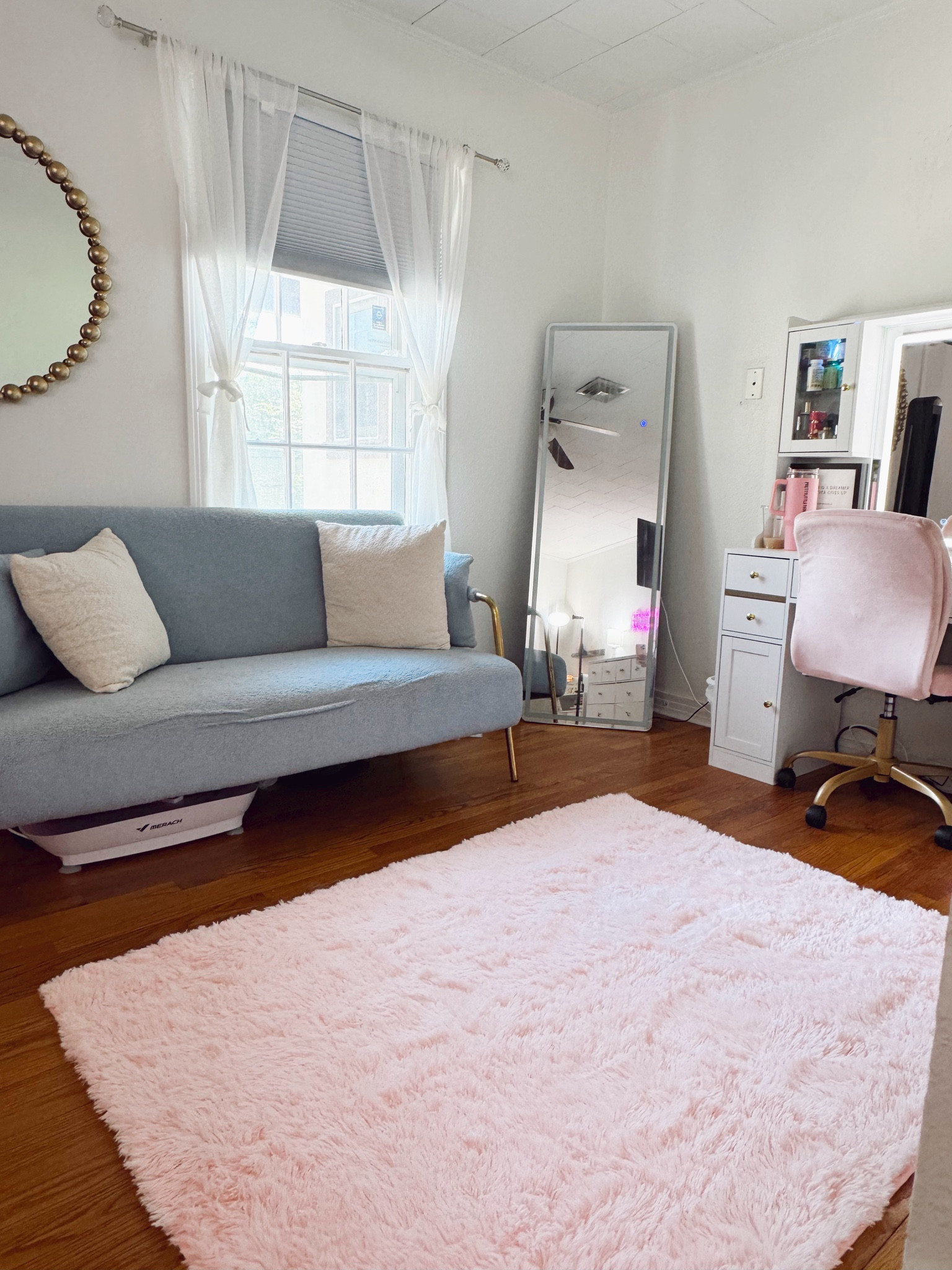 my grwm nook;)✨💫 I love this part of my room

#LTKHome