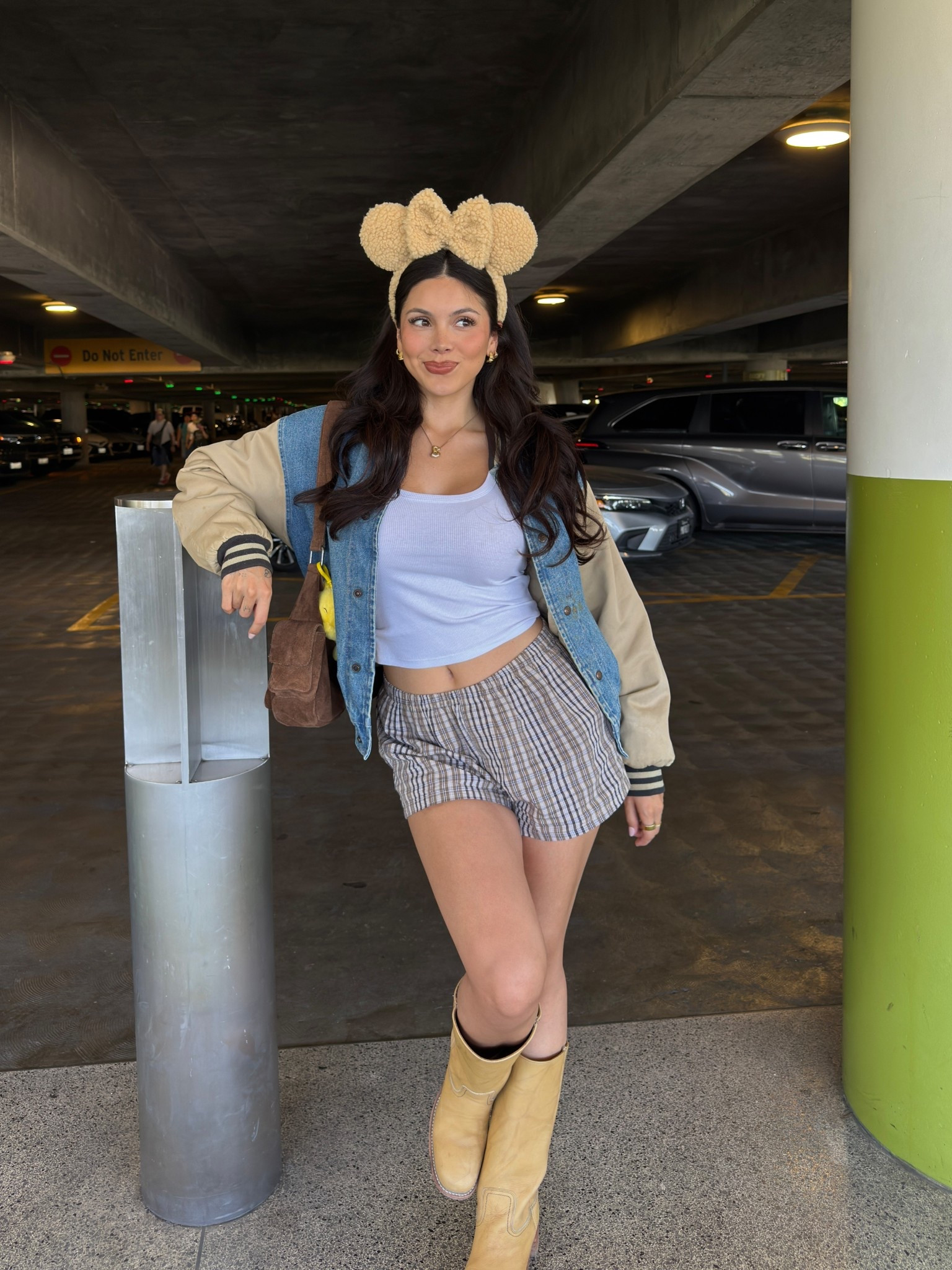 Tank size small
Shorts size 6 (I wanted oversized fit) 
Boots size 9 
Jacket is vintage Disney from @shop.kachowvintage on IG 

#LTKStyleTip