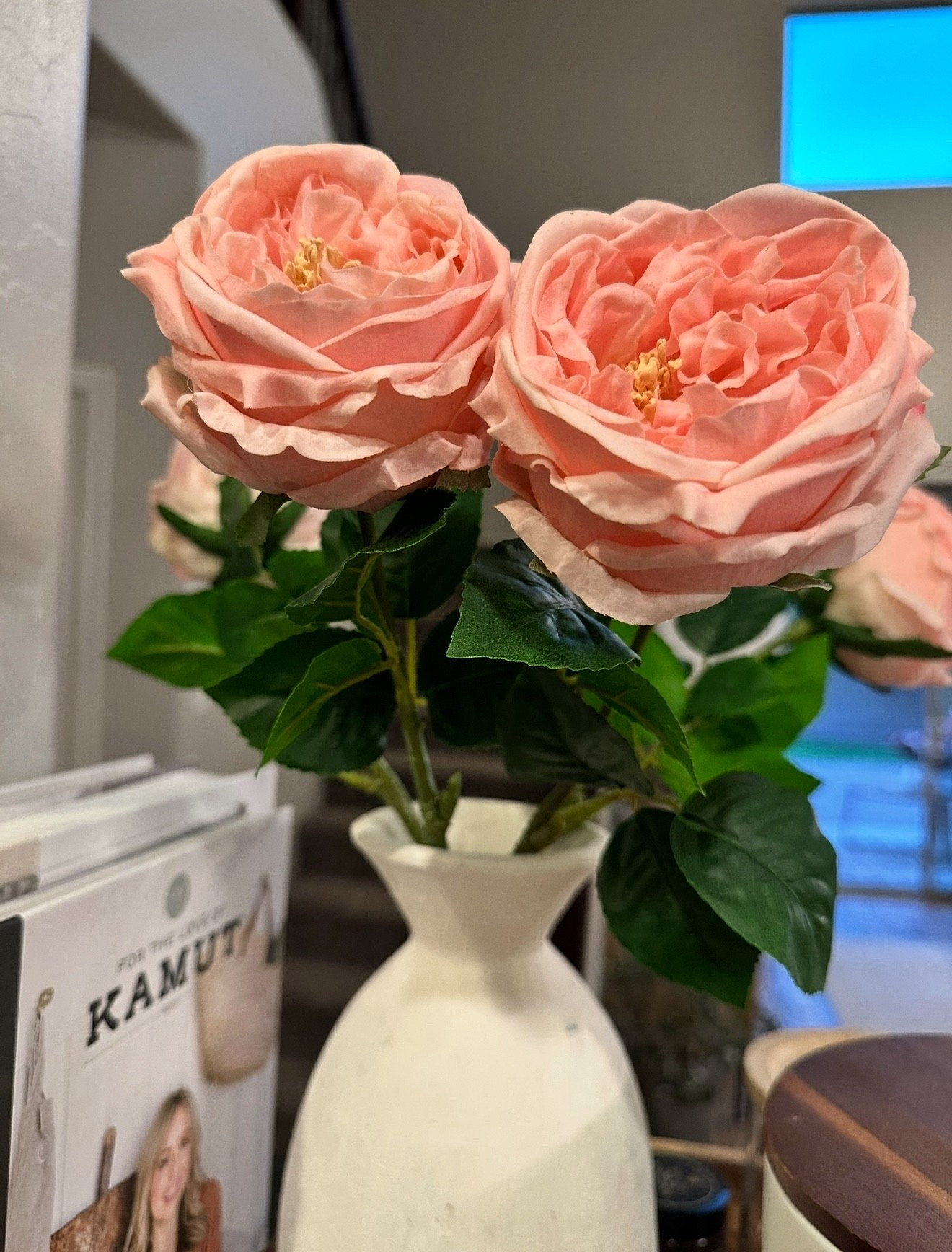 The most realistic flowers from Amazon.




Peony stems, vday decor, Spring decor, Artificial flowers, home refresh, Amazon home finds, Home decor, Living room decor, Wedding flowers, wedding centerpieces 


#LTKSeasonal #LTKFindsUnder50 #LTKHome