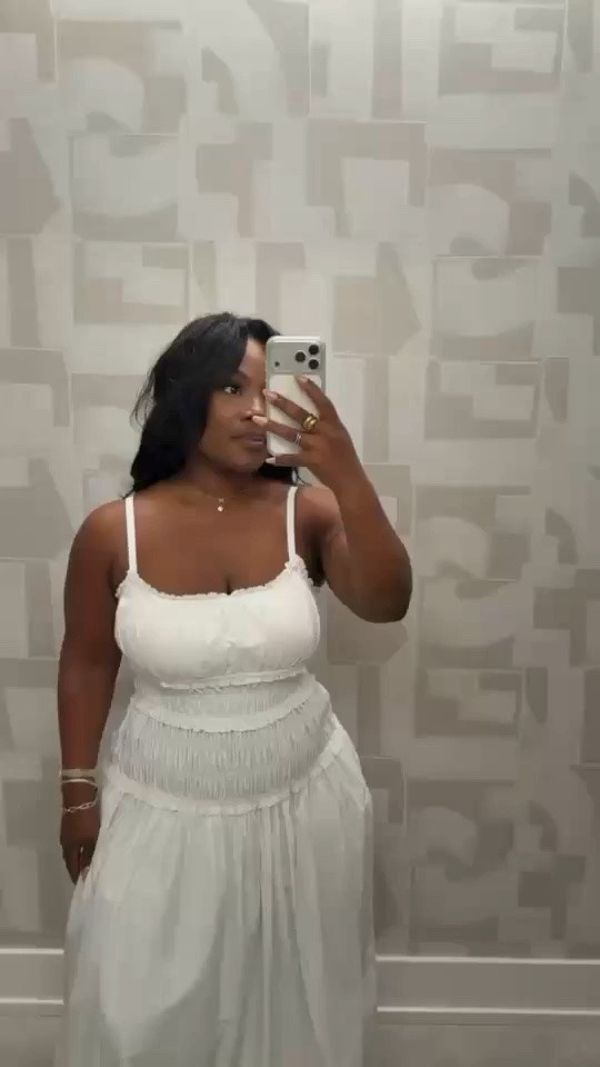 Abercrombie dress and summer >>>

Dress is on clearance at @abercrombie (low stock)

Abercrombie is 25-50% Off All Jeans + 20% Off Almost Everything Else + code DENIMAF stacks ⚡️

Wearing size Medium

Summer dresses, summer outfits, Abercrombie sale, Emmy Petit

#LTKMidsize #LTKSaleAlert #LTKSeasonal