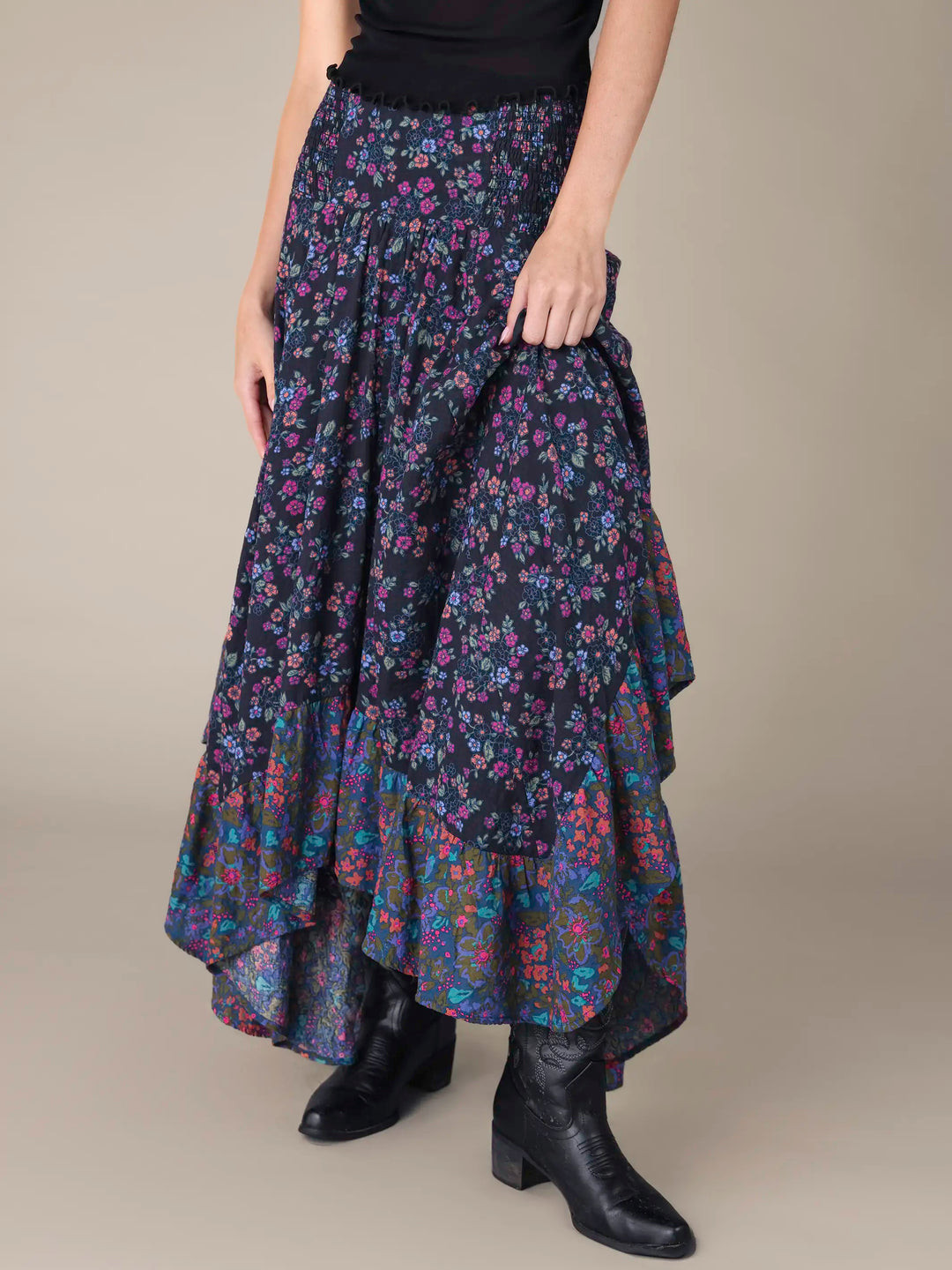 Feelin' Alive Convertible Midi Skirt - Wildflower Ditsy Charcoal | Natural Life