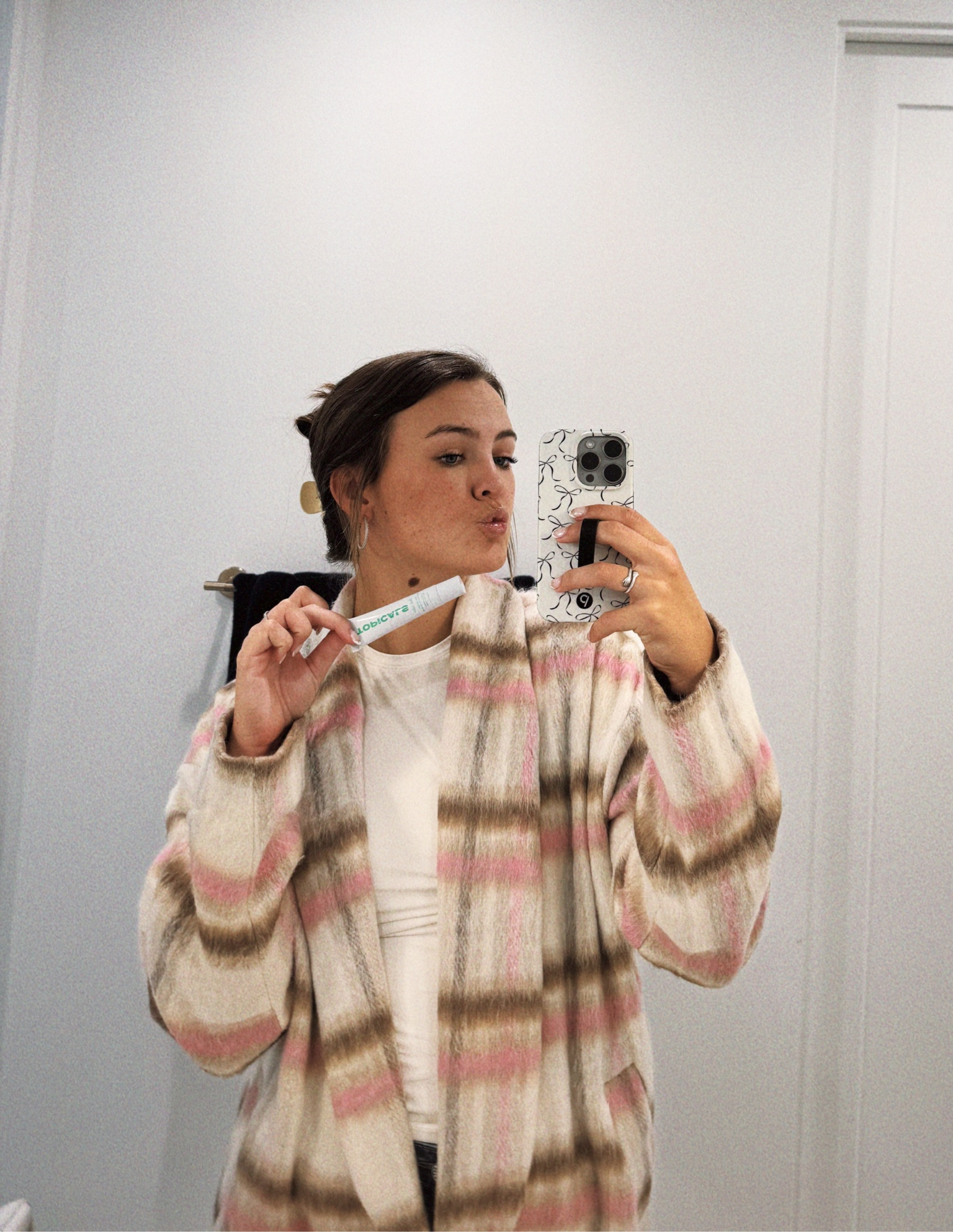 THE BEST LIP GLOSS! This stuff is amazing!!! I have really chapped and dry lips in the winter and this stuff has made all the difference for me!! Topicals! Perfect for a night time lip mask for hydration or to wear during the day as a gloss! 

#LTKFindsUnder50 #LTKBeauty #LTKSaleAlert