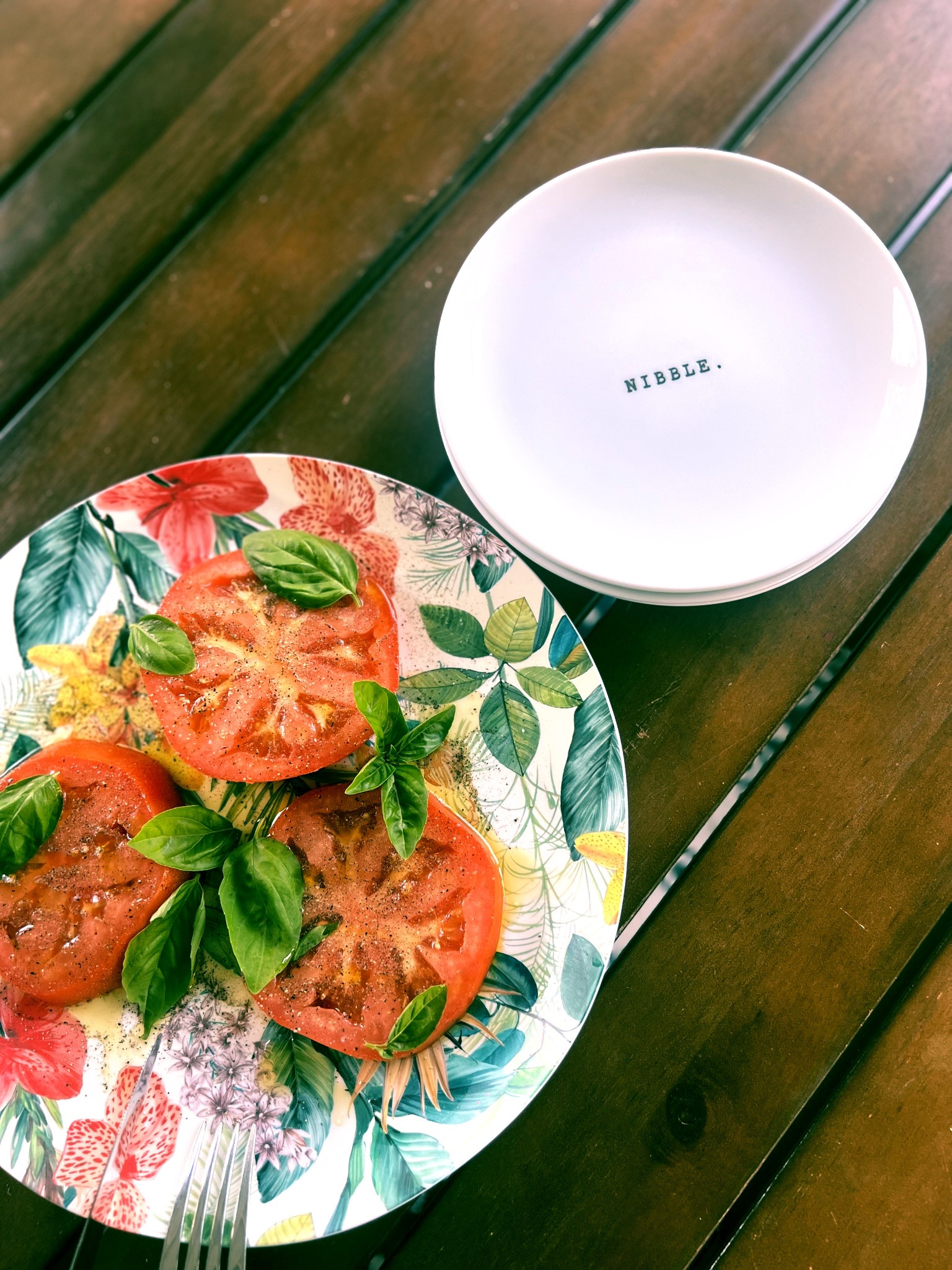 Couldn’t find the exact items but here is some inspo based on my favorite summer plates. 



#LTKSeasonal #LTKHome