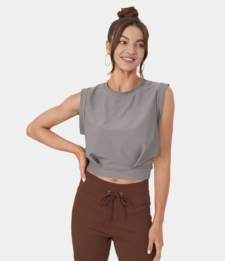 Women’s Patitoff® Flow Pet Hair Resistant Crew Neck Sleeveless Cropped Yoga Tank Top - Halara | HALARA