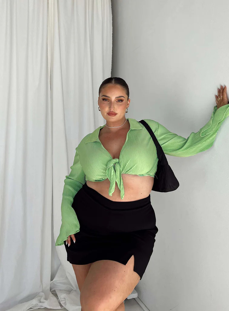 Venga Long Sleeve Top Green Curve | Princess Polly US