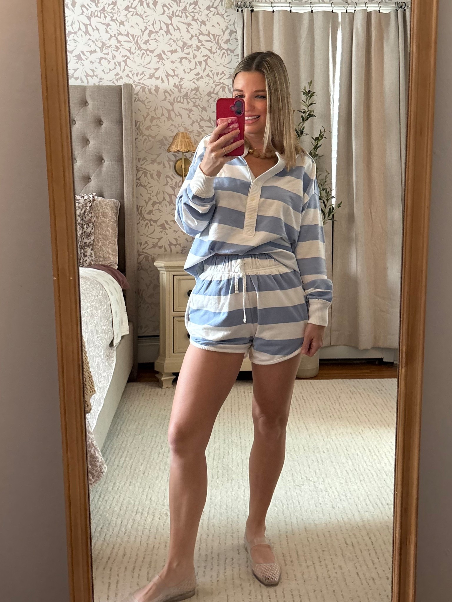 Soft set that fits so well on petites! Grabbed for Mother’s Day weekend and can’t stop wearing! 

#LTKootd #LTKPetite #LTKMothersDay