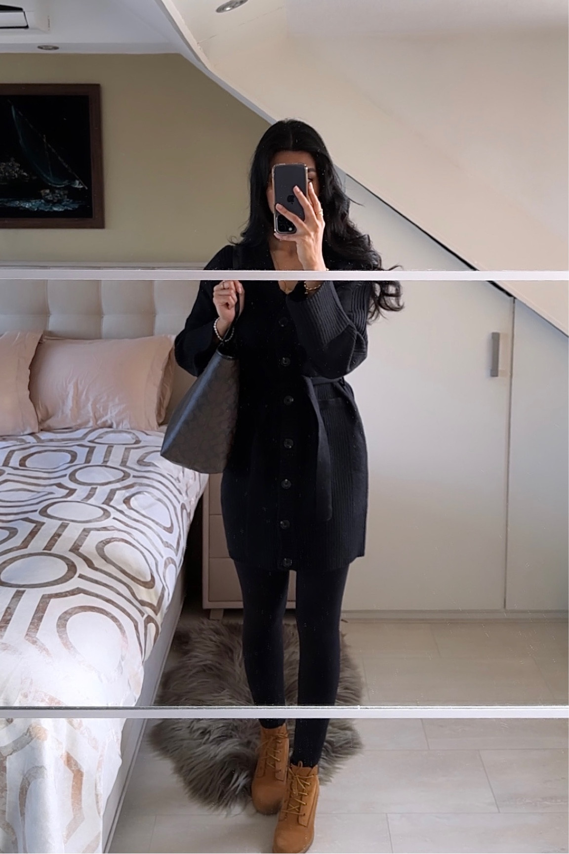 this thick cardigan is so easy to style and throw on every day! I need to stop wearing it lol

#LTKSeasonal #LTKeurope #LTKstyletip