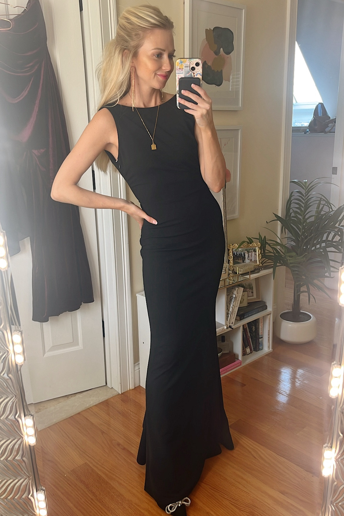 Black tie wedding guest dress under $100 - size up if between. Wearing size xs but it’s a bit snug. The back is so pretty! 


#LTKFindsUnder100 #LTKWedding #LTKBump