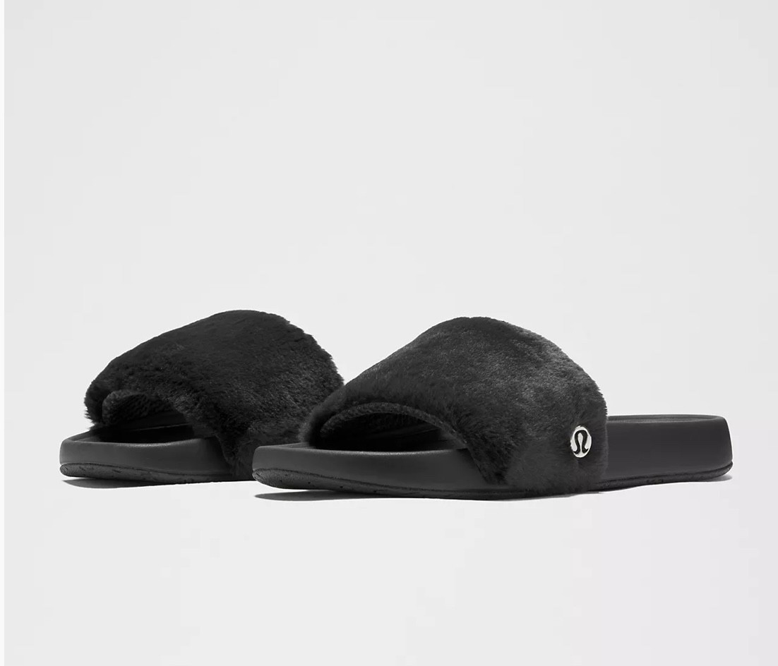 Women's Restfeel Faux Fur Slide

lululemon | faux fur slide | fur slippers | fuzzy slippers | yoga slides | pilates slides | pilates shoes | yoga shoes | slides | women’s slides | women’s shoes | workout shoes | house shoes 

#ltkgiftguide #ltkactive #ltktravel

#LTKCyberWeek #LTKootd #LTKPetite