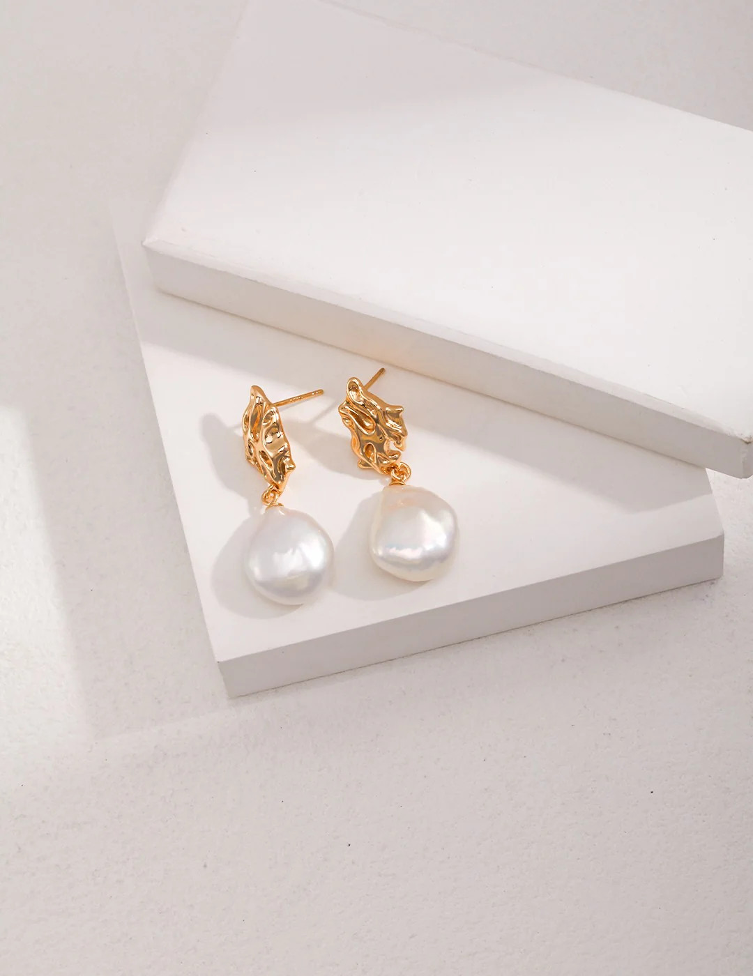 Auroral Pearl Earrings | 18k Gold Jewelry by Apelila | Apelila Jewelry