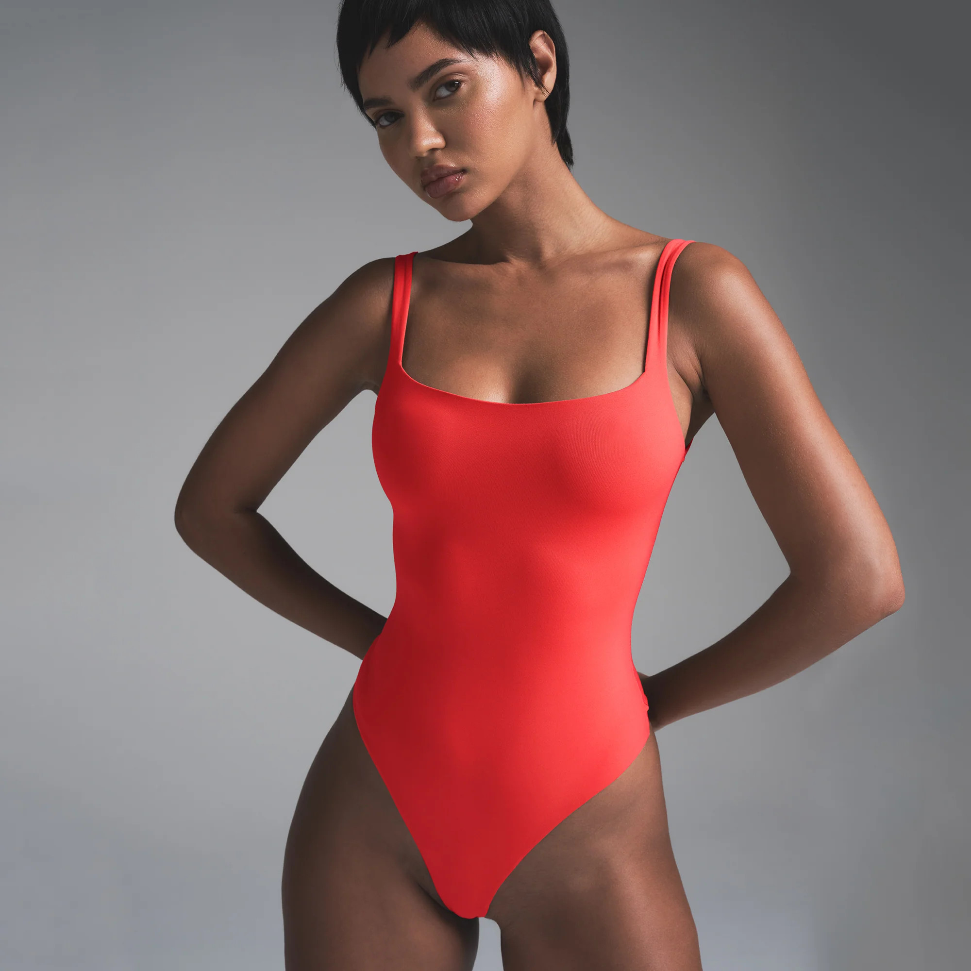 SKIMS Square Neck Bodysuit | Red | XS | Fits Everybody | SKIMS (US)