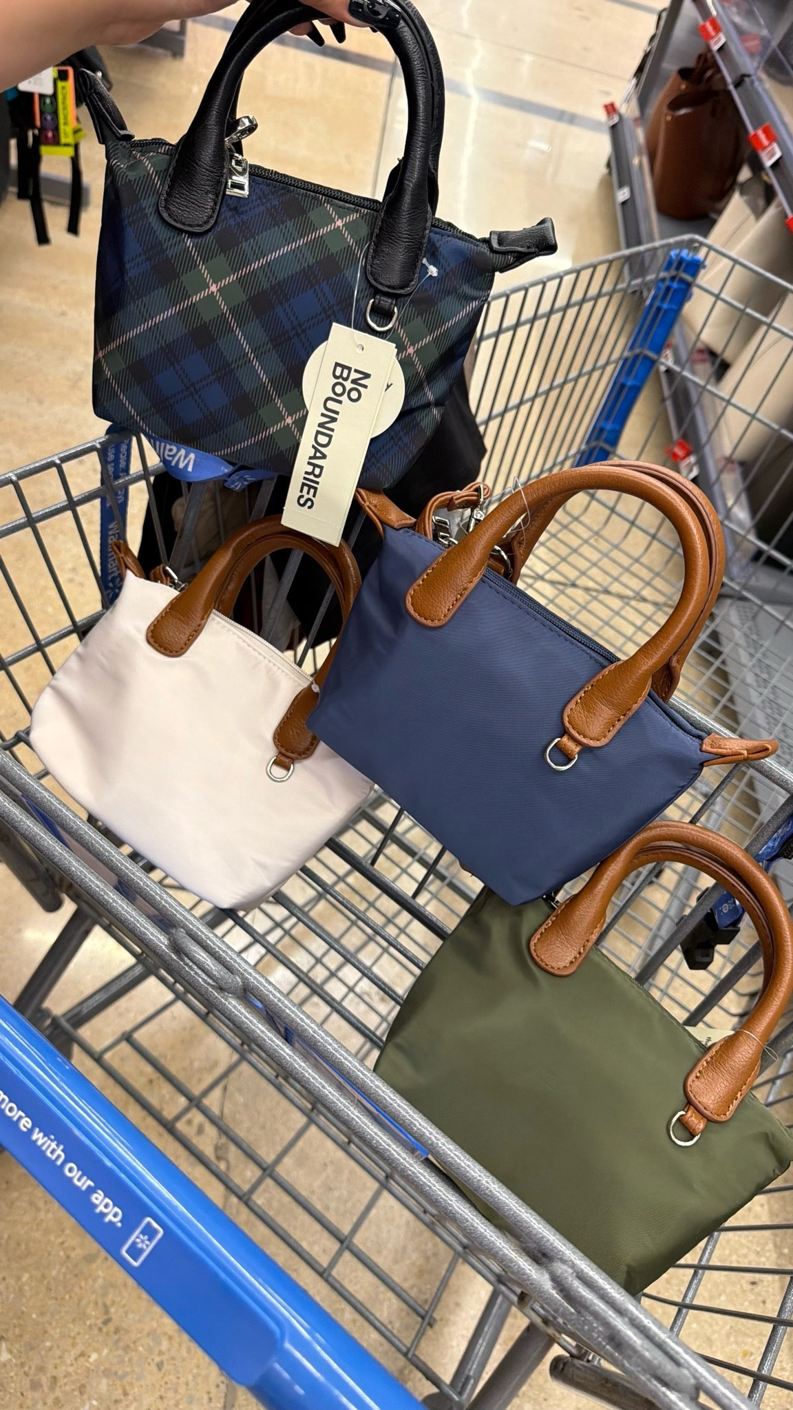 Adorable mini tote bags for women from No Boundaries, lots of fall color options !😍👜

Find them at Walmart, linking here ✨🛍️

#LTKmomlife #LTKselfcare #LTKBeauty