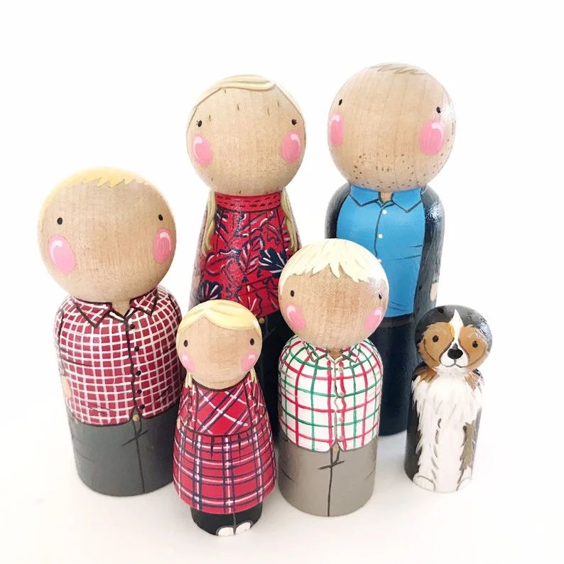 Custom Peg Doll Family of 6 // 2 Parents // 4 Kids/pets // | Etsy | Etsy (US)