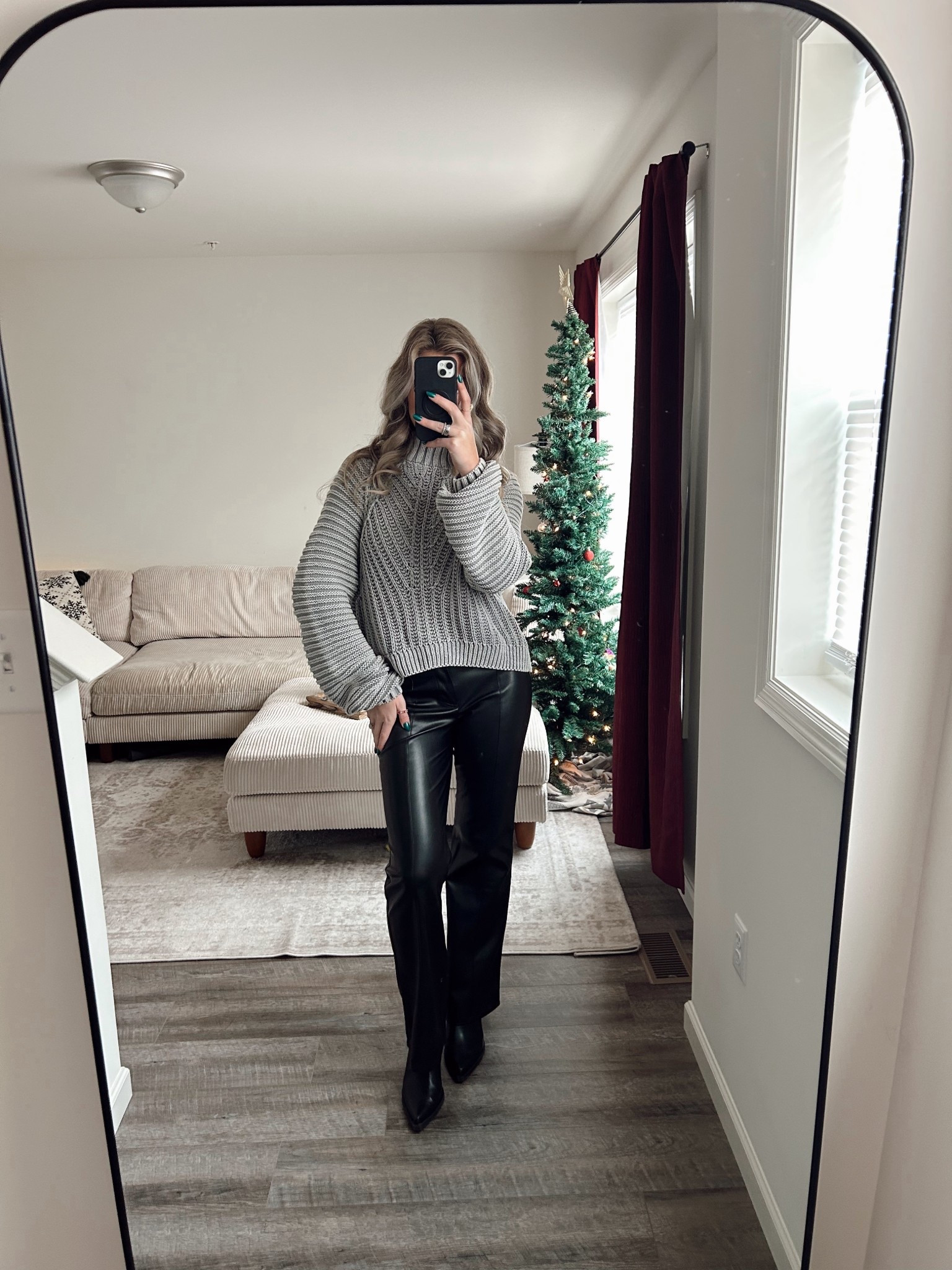 my fav leather pants

#LTKHoliday #LTKootd #LTKGiftGuide