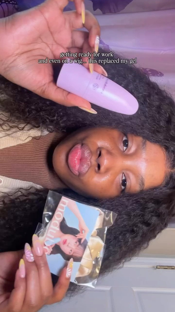 no time for gel? me neither 😭💕 this brush fixer keeps my wig (or natural hair) sleek all day + no flakes, no stress ✨ @modubom_global @greyd_global | AD 

#modubom #alldaybrushfixer #hairhack #hairstyle #perfecthair

#LTKstyletip #LTKbeauty