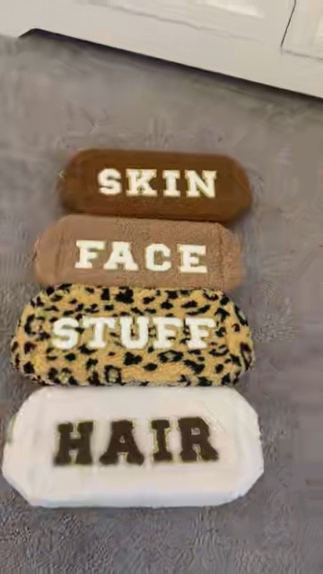 Makeup Bag Plush Fuzzy Makeup Bag Hair Skin Face Stuff Bag Large Cosmetic Pouch Zipper Travel Toiletry Bag 

Amazon find 

#LTKTravel #LTKBeauty #LTKGiftGuide