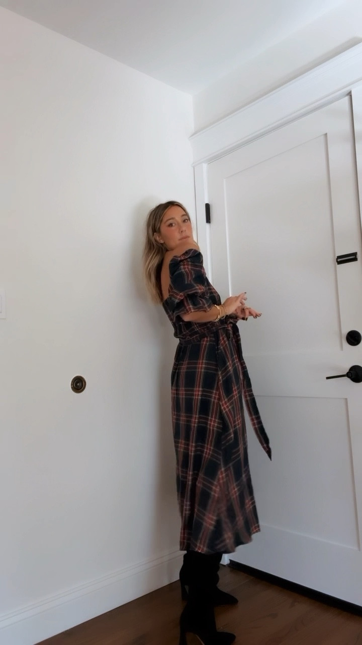 Some affordable holiday pieces for you! @cupshe 