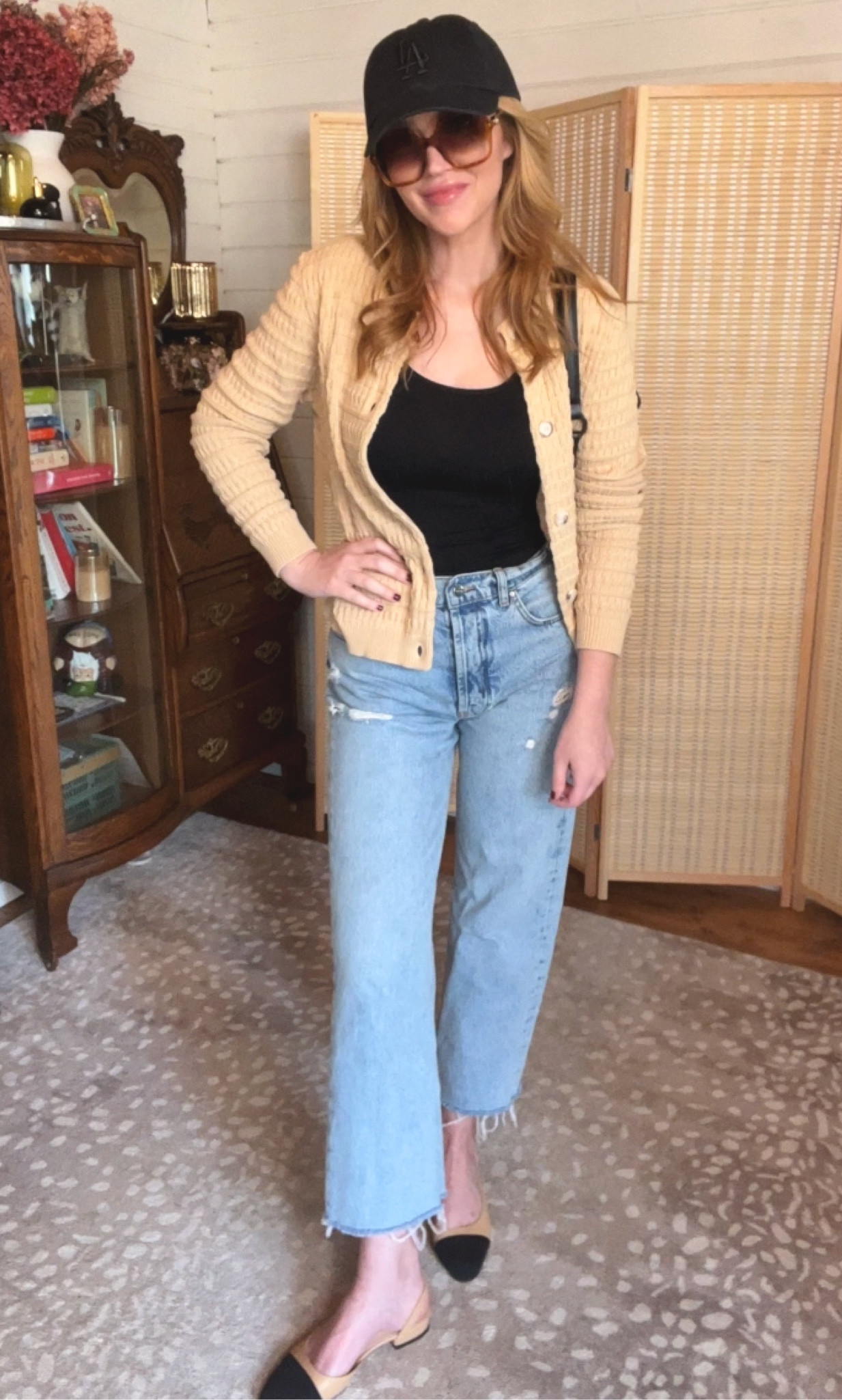 Easy classic style! The best part? It’s all affordable from Amazon! 🖤🤍

#Easystyle #momstyleblogger #Budgetstyle #amazonfashionfinds 
#amazonfinds #amazonhome  #founditonamazon #amazonfashionfinds #angelabraniff #angieoftheamazon #giftsforher #amazonfinds #amazondeals

#LTKover40 #LTKstyletip #LTKfindsunder50