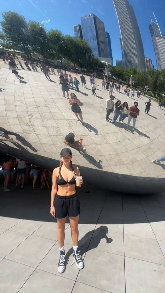 HAHAHA THIS IS THE ONLY THING THAT kept going through my mind at the bean in Chicago 

 #LTKActive #LTKStyleTip