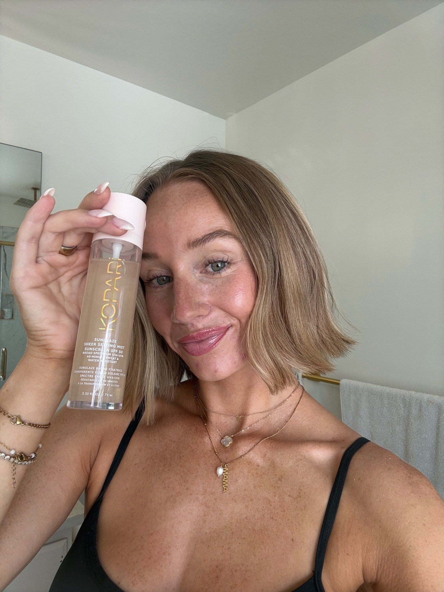 Glowy mist sunscreen ✨

#LTKgrwm #LTKBeauty