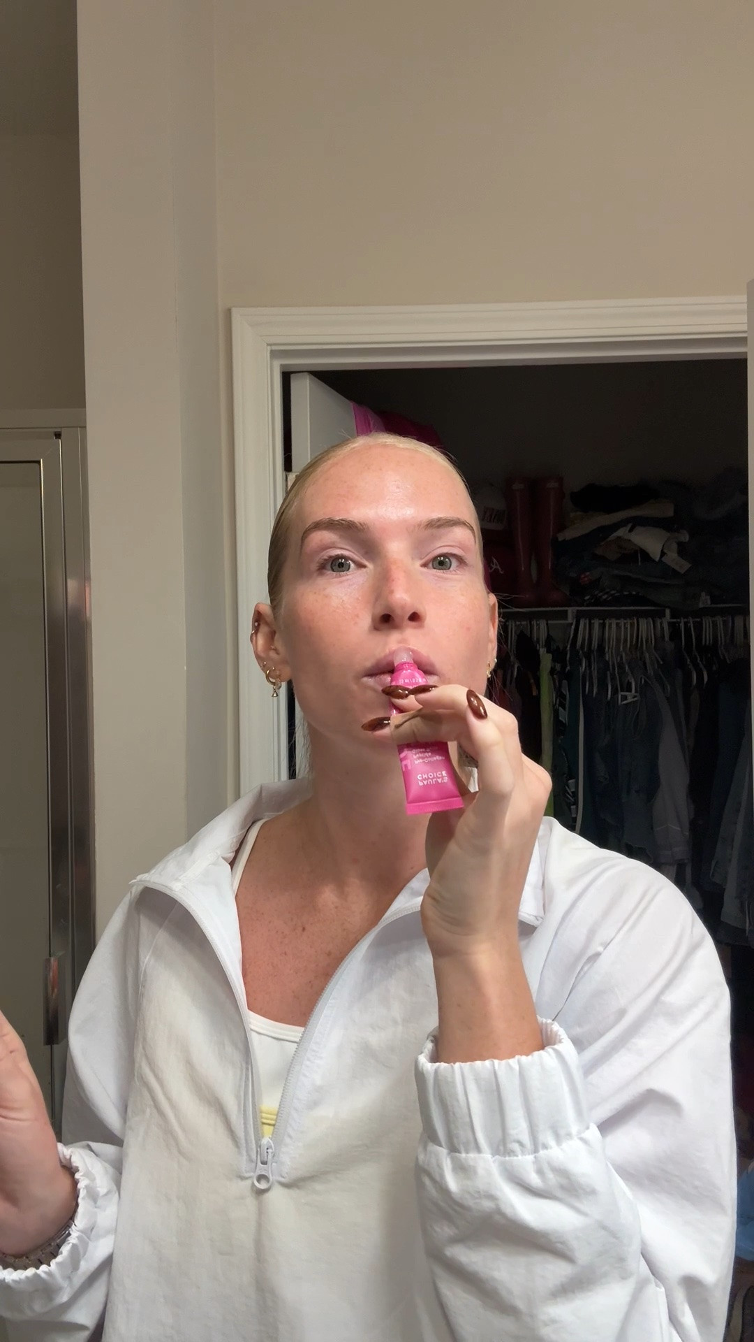 & while we’re at it lemme just mention how incredible the Paula’s Choice BHA Exfoliant is too😜 also something I use dailyyyyy

#LTKgrwm #LTKmorningroutine #LTKBeauty